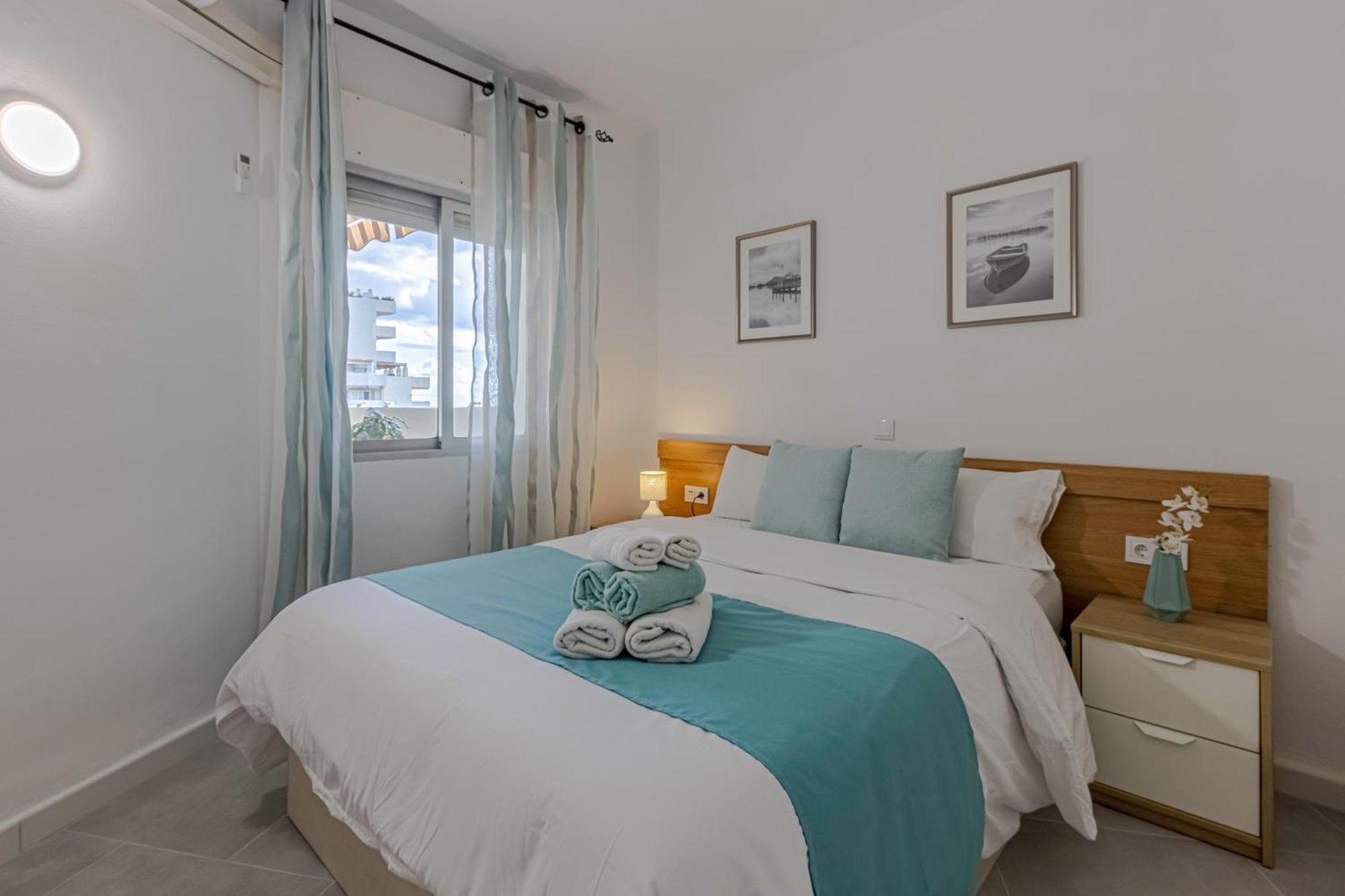 New Wonderful Holidays Benalbeach Benalmádena