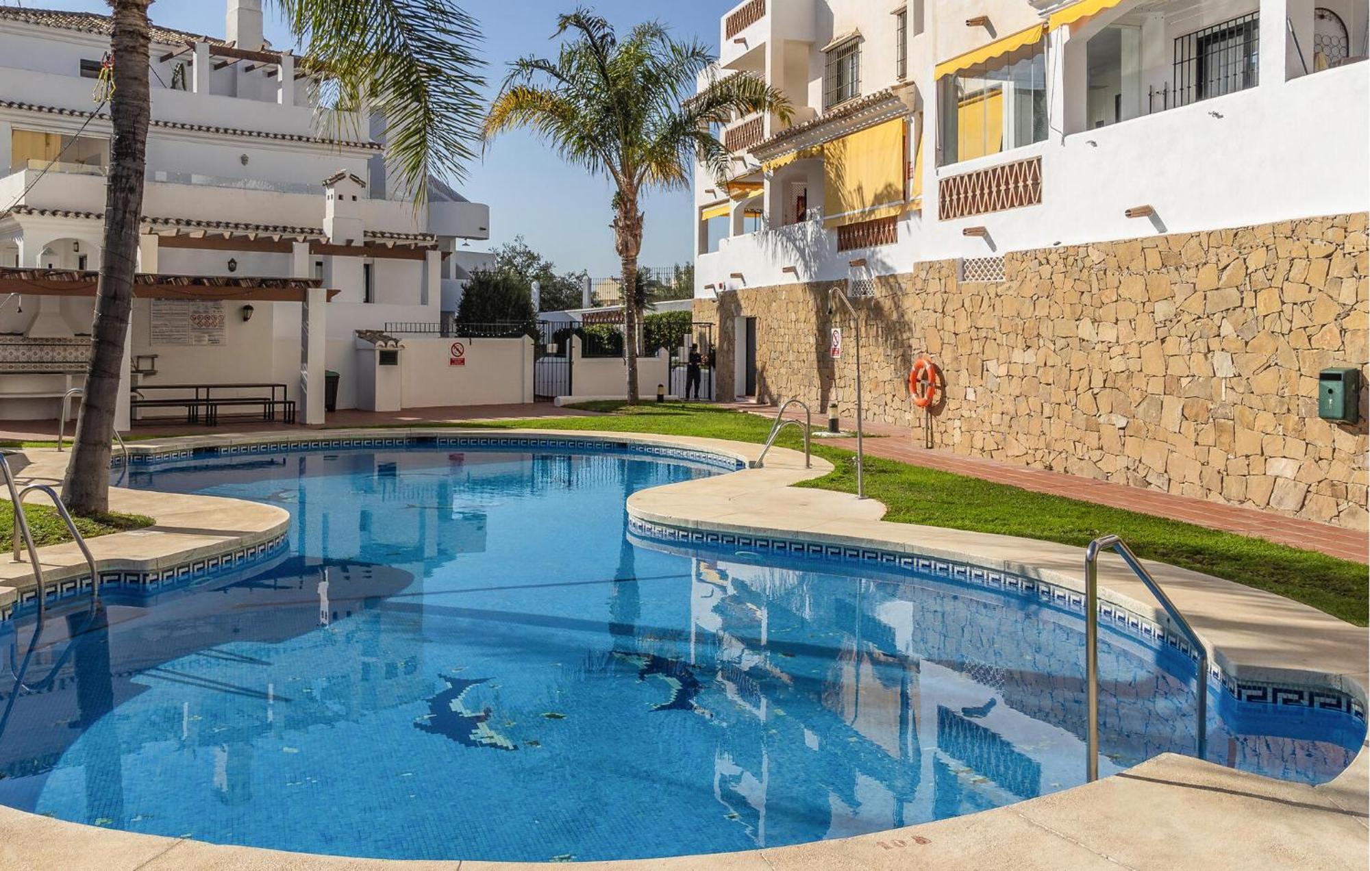 Apartment Stunning In Benalamdena With Kitchen *