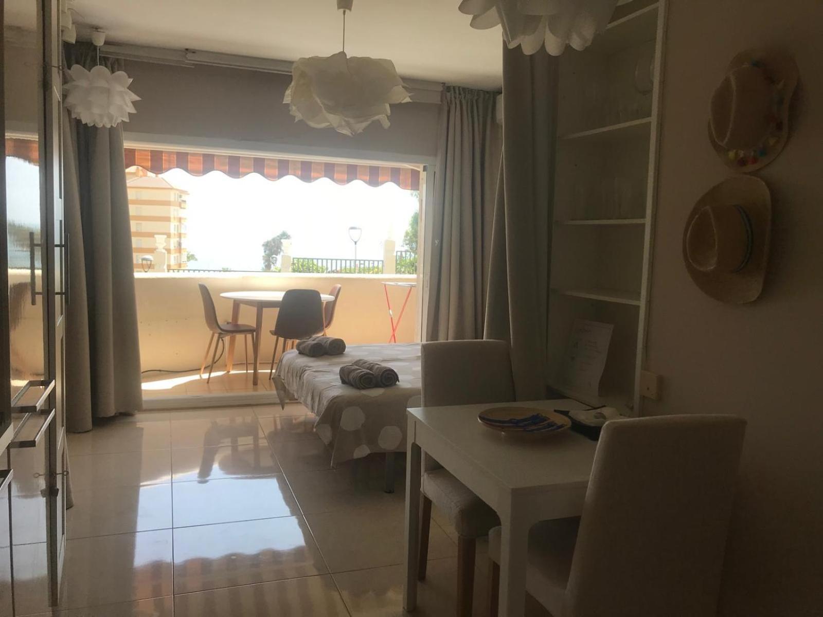 Apartment Benalbeach *