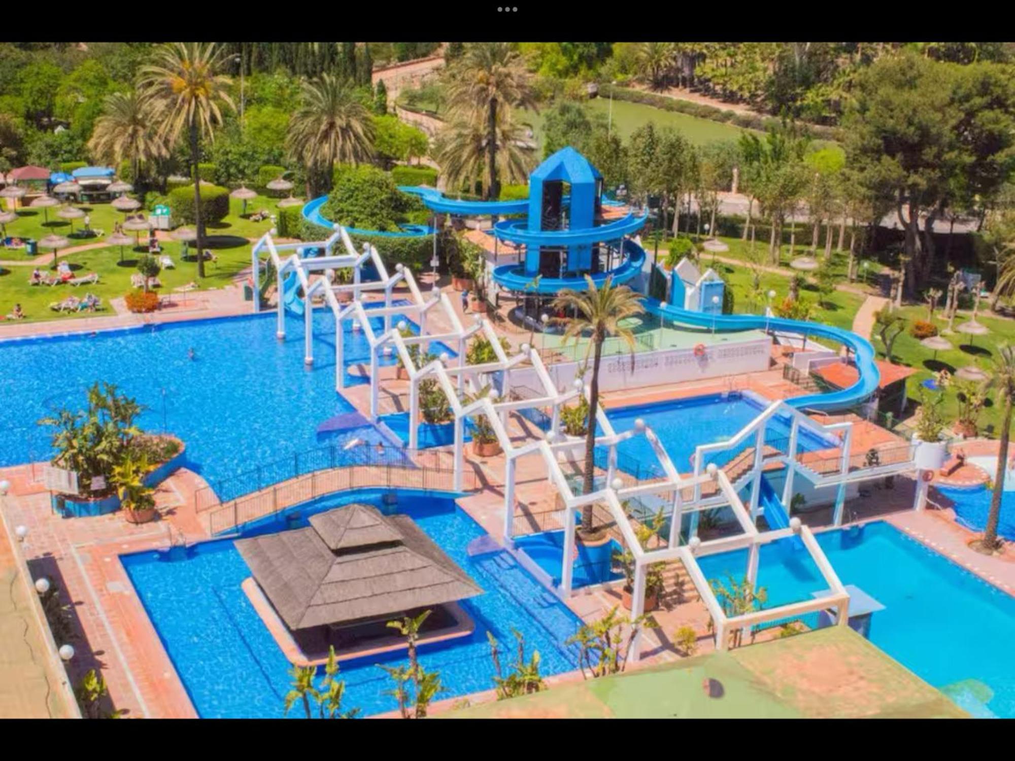 Apartment Benalbeach *