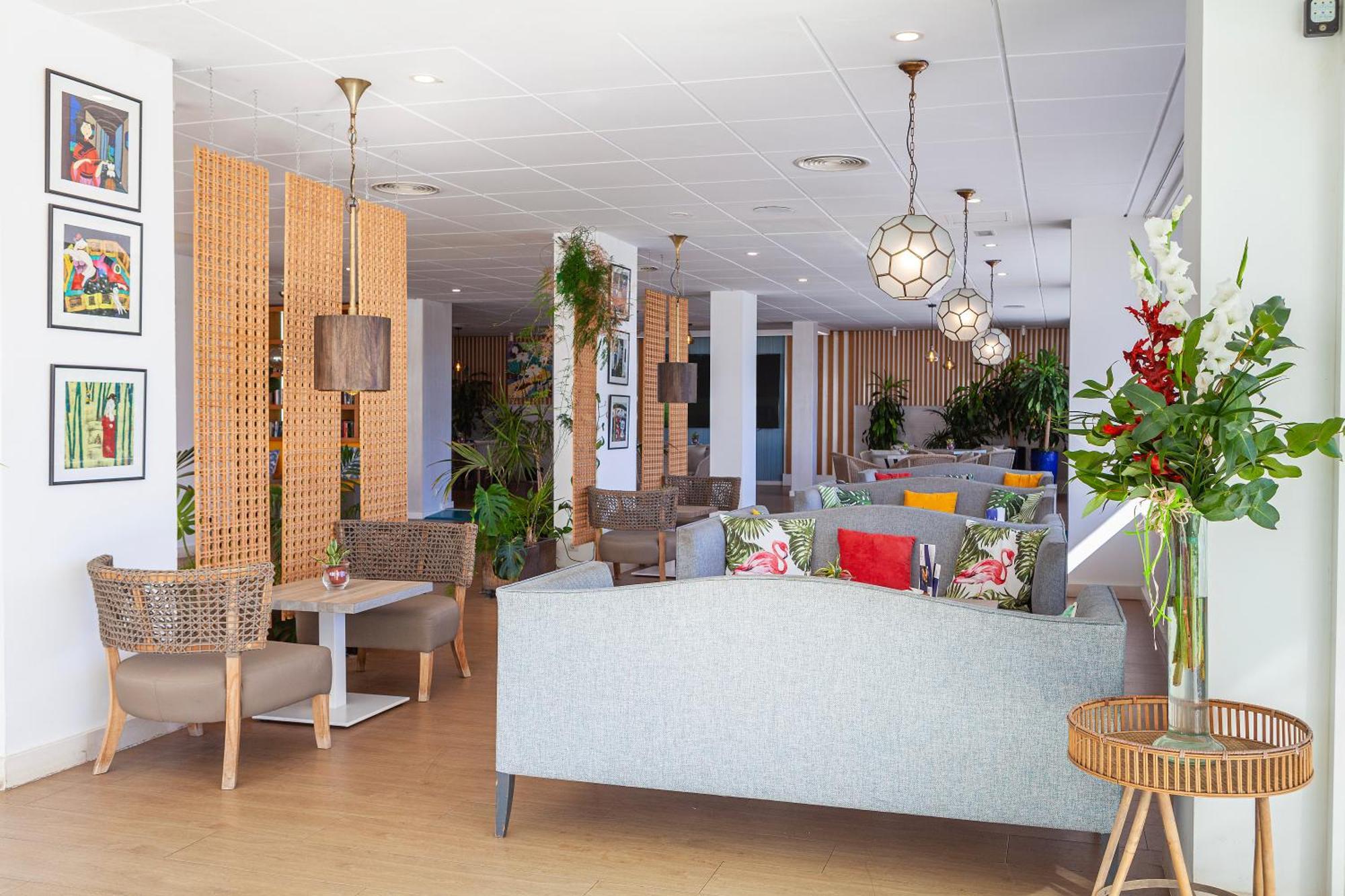 Alay - Adults Only Recommended Benalmadena
