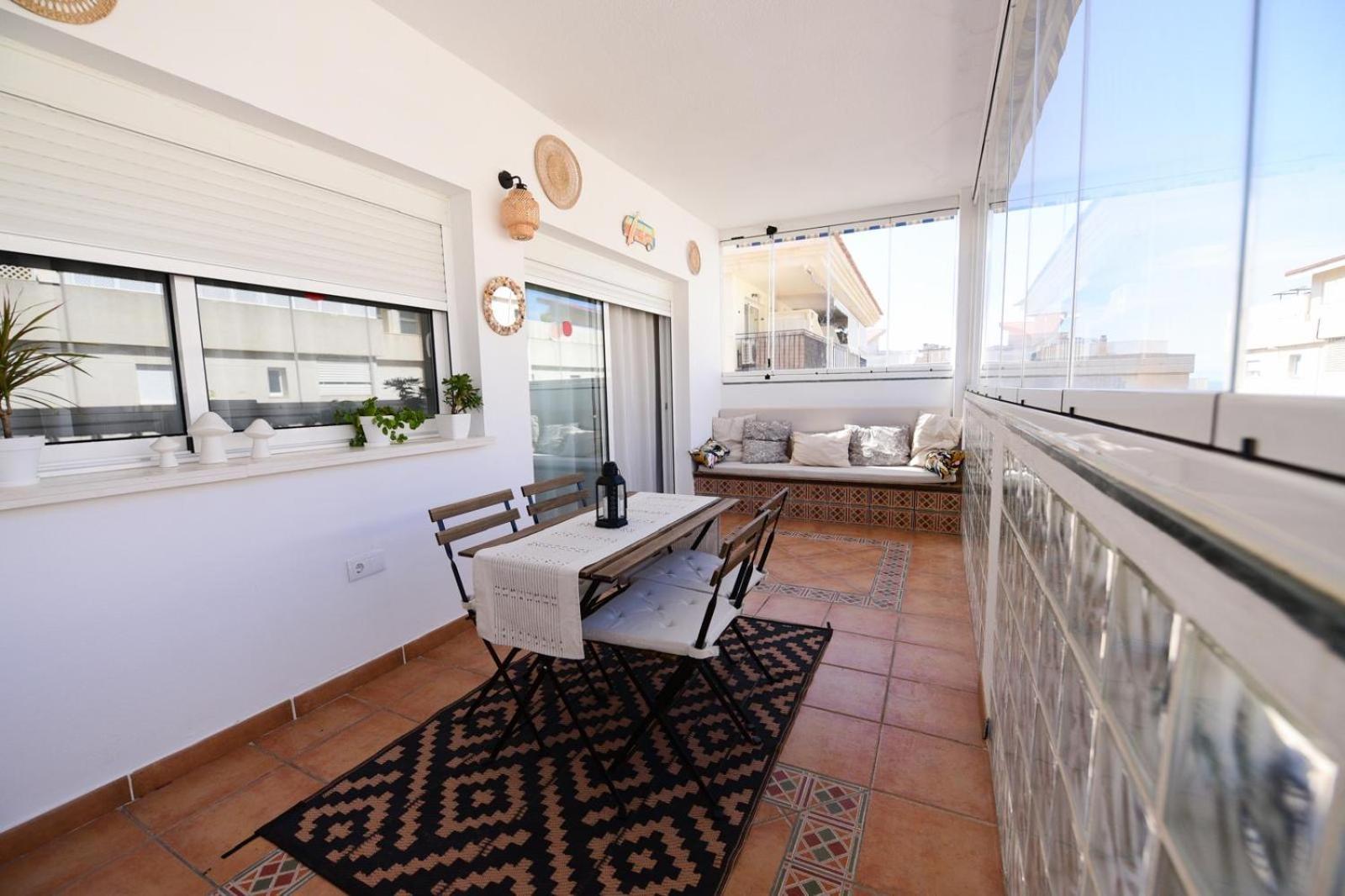 Apartment Familiar A Pasos De La Playa Torrequebrada