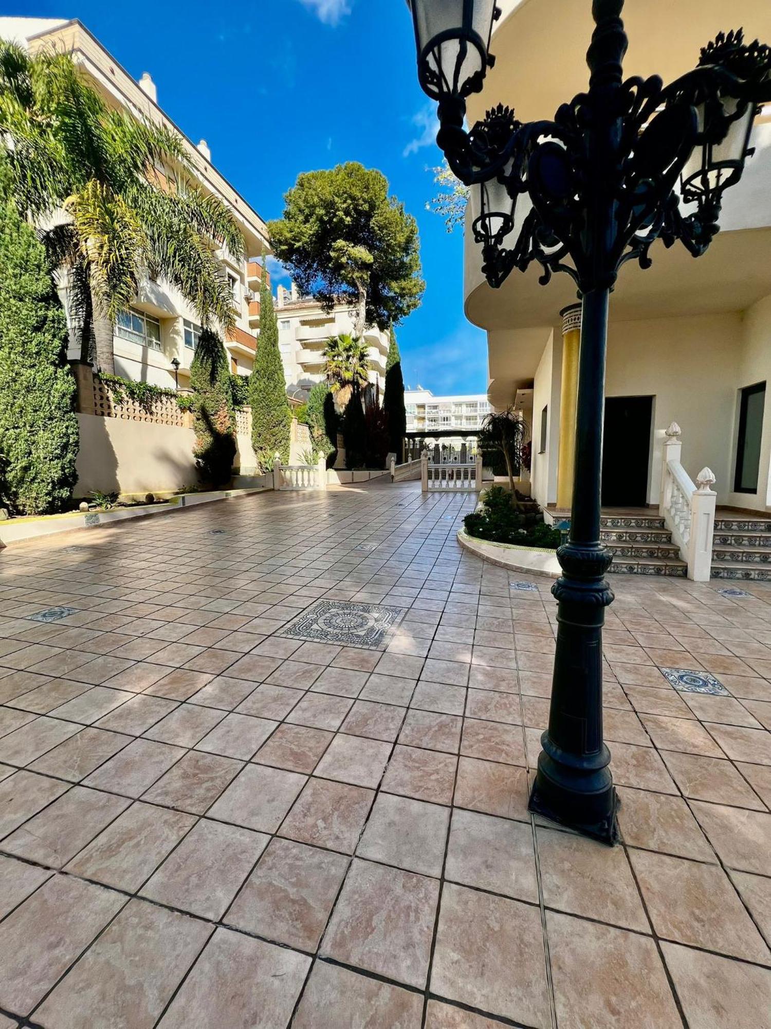 2 Bedroom In Puerto Marina Benalmádena