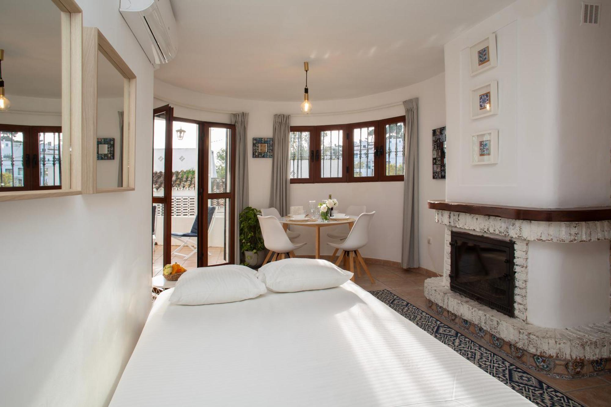 Apartamento Beachside Remote Work, Yearround Pool *