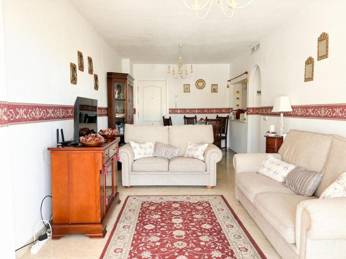 Apartamento Beautiful With Sea Views! Benalmádena