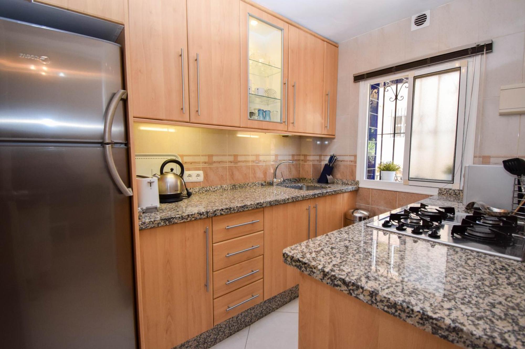 Apartment Ref 291 Con Terraza Y Piscina Cerca De La Playa Benalmadena