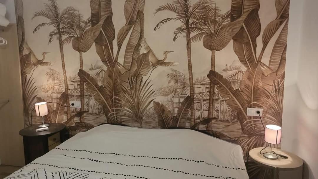 Apartment A 250m De La