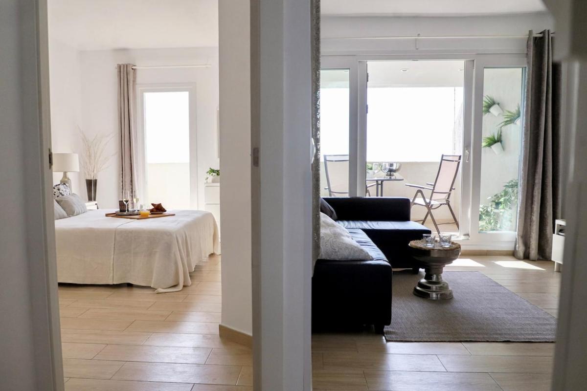 Apartment Direct Sea View- Bilbil Sunrise! Benalmadena