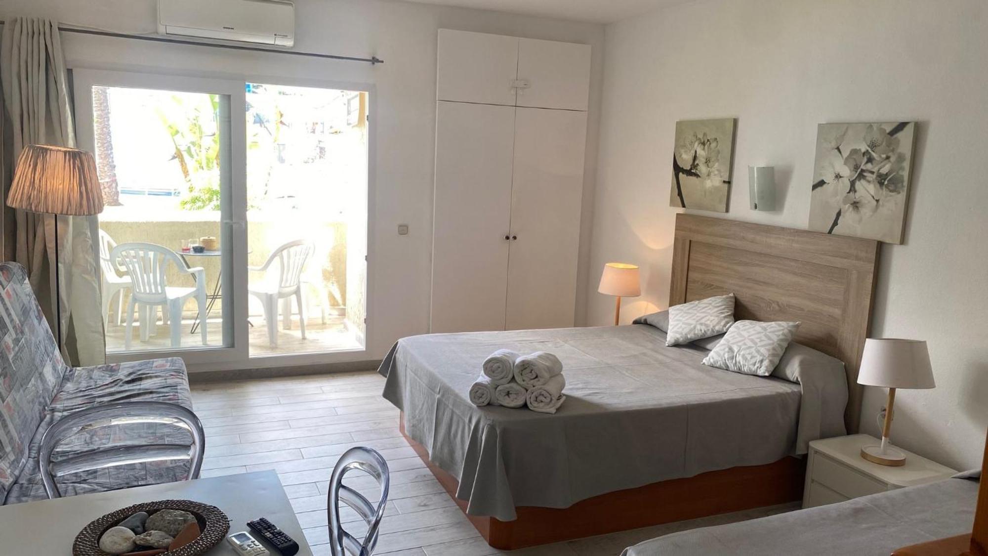 Apartment In Benal Resort, Wifi, 100m From Benalmadena
