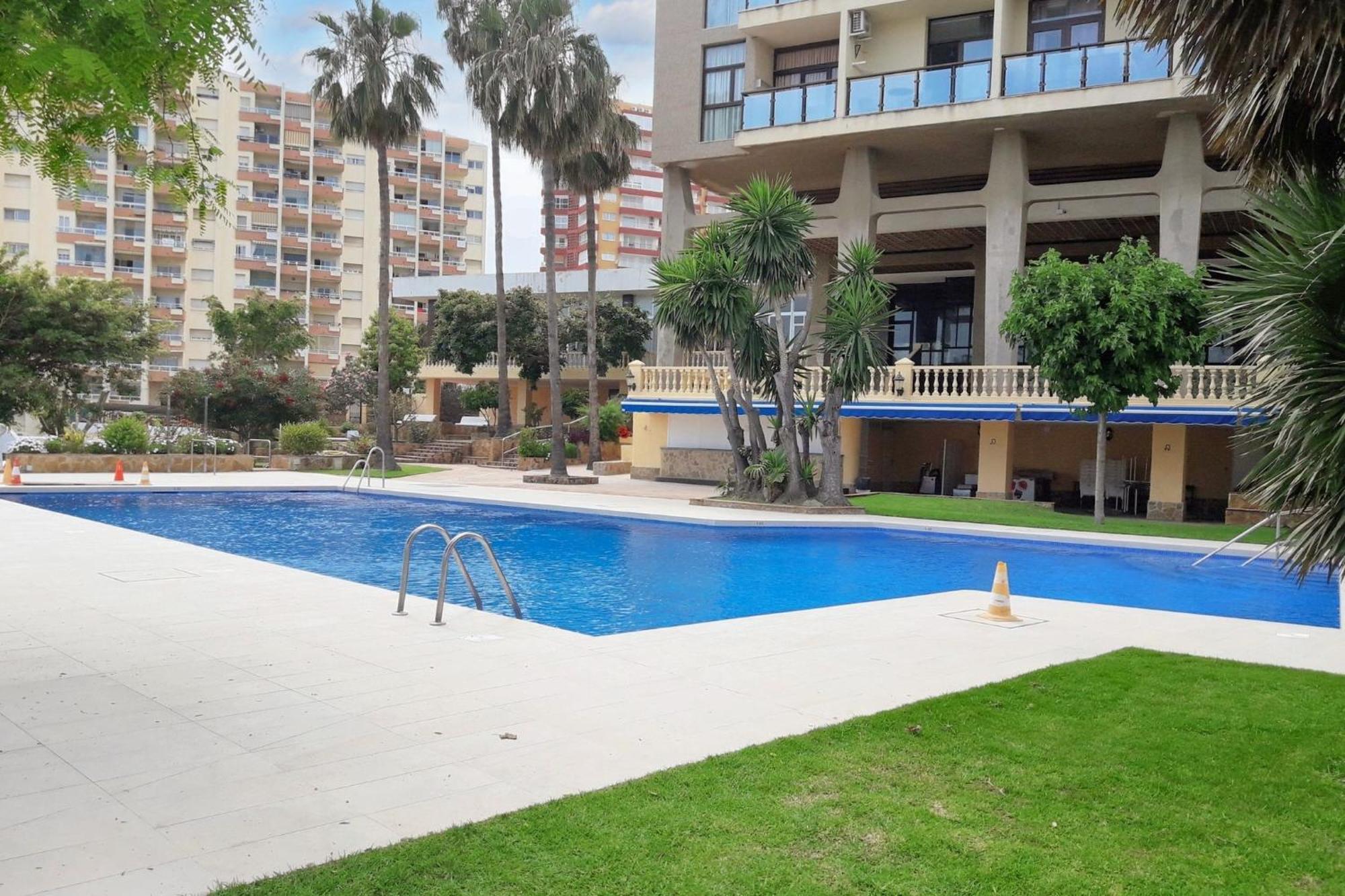 Appartement With Sea & Mountain Views In - 60 Sqm + Pool *