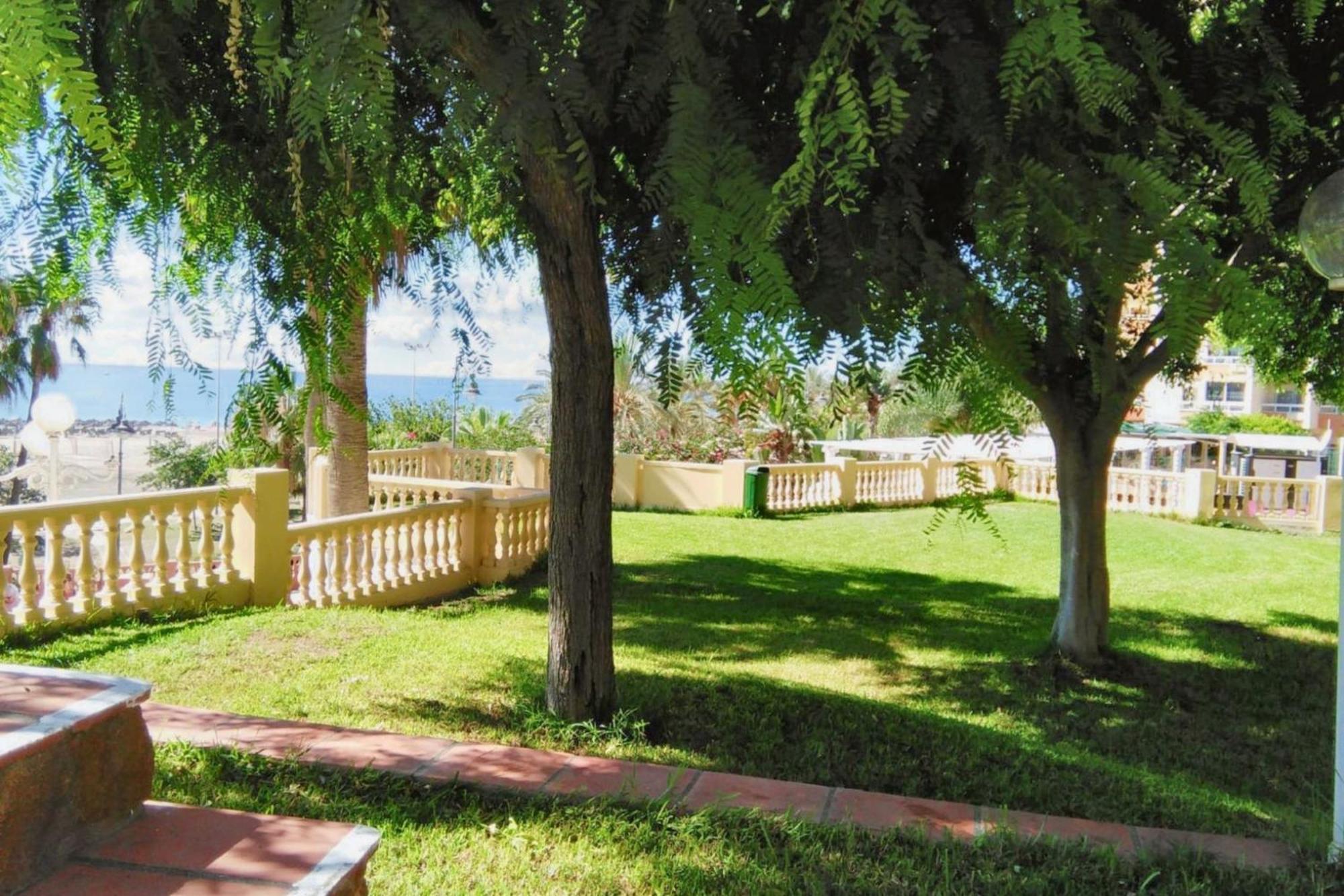 With Sea & Mountain Views In - 60 Sqm + Pool Appartement *