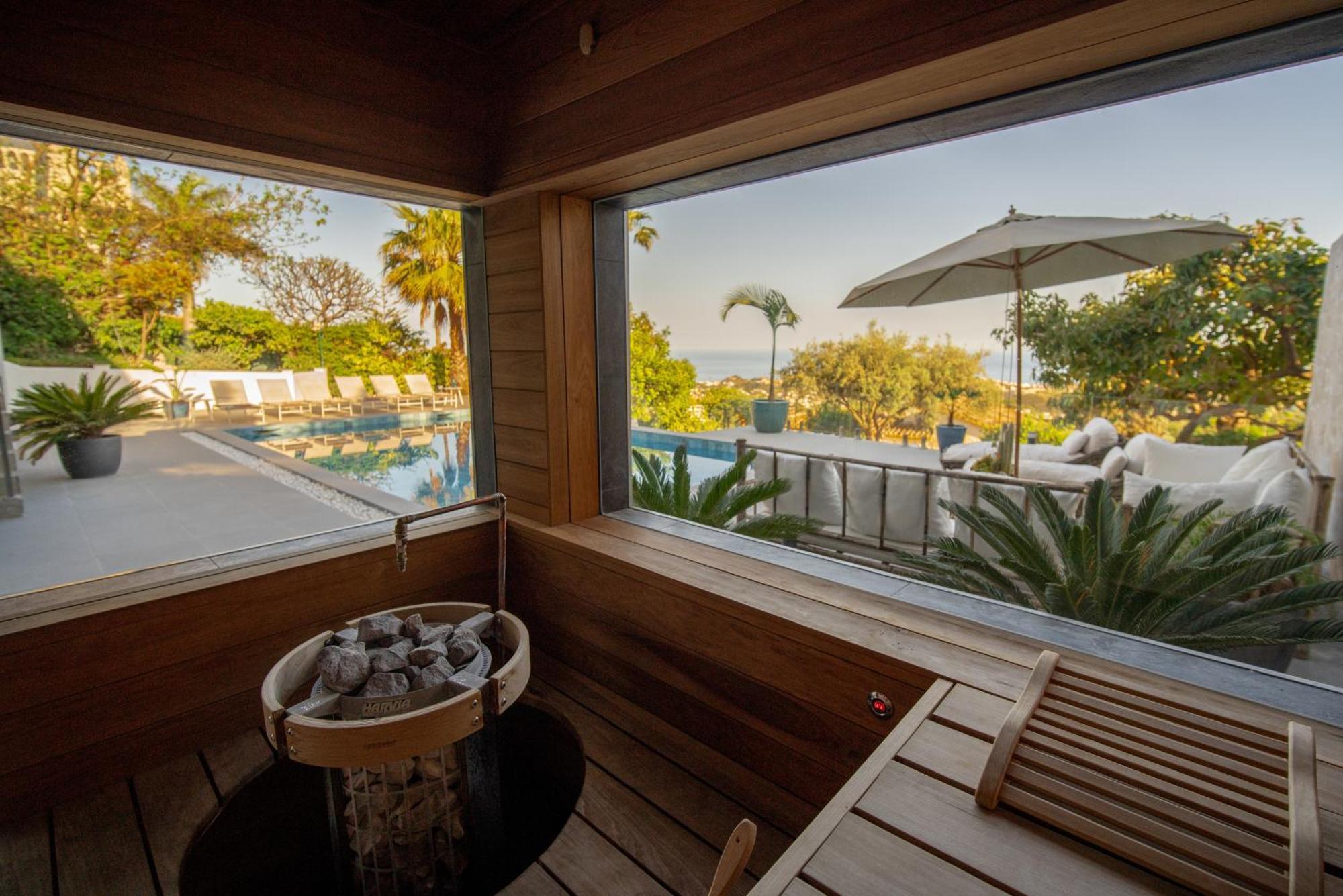 Luxury With Sauna And Heated Pool For 14pax! Benalmadena