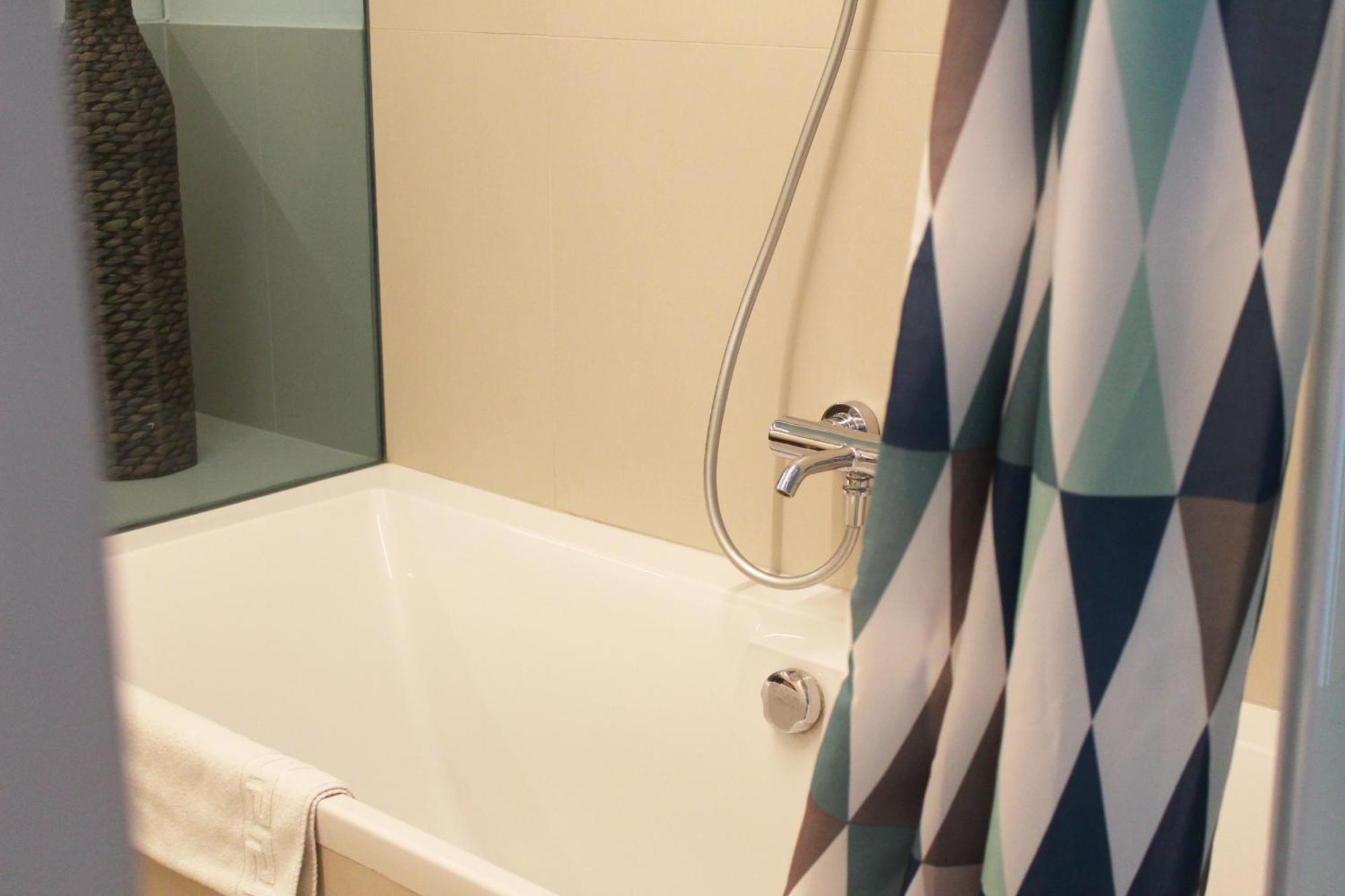 Olene Apartment, Hill Collection Apartment *