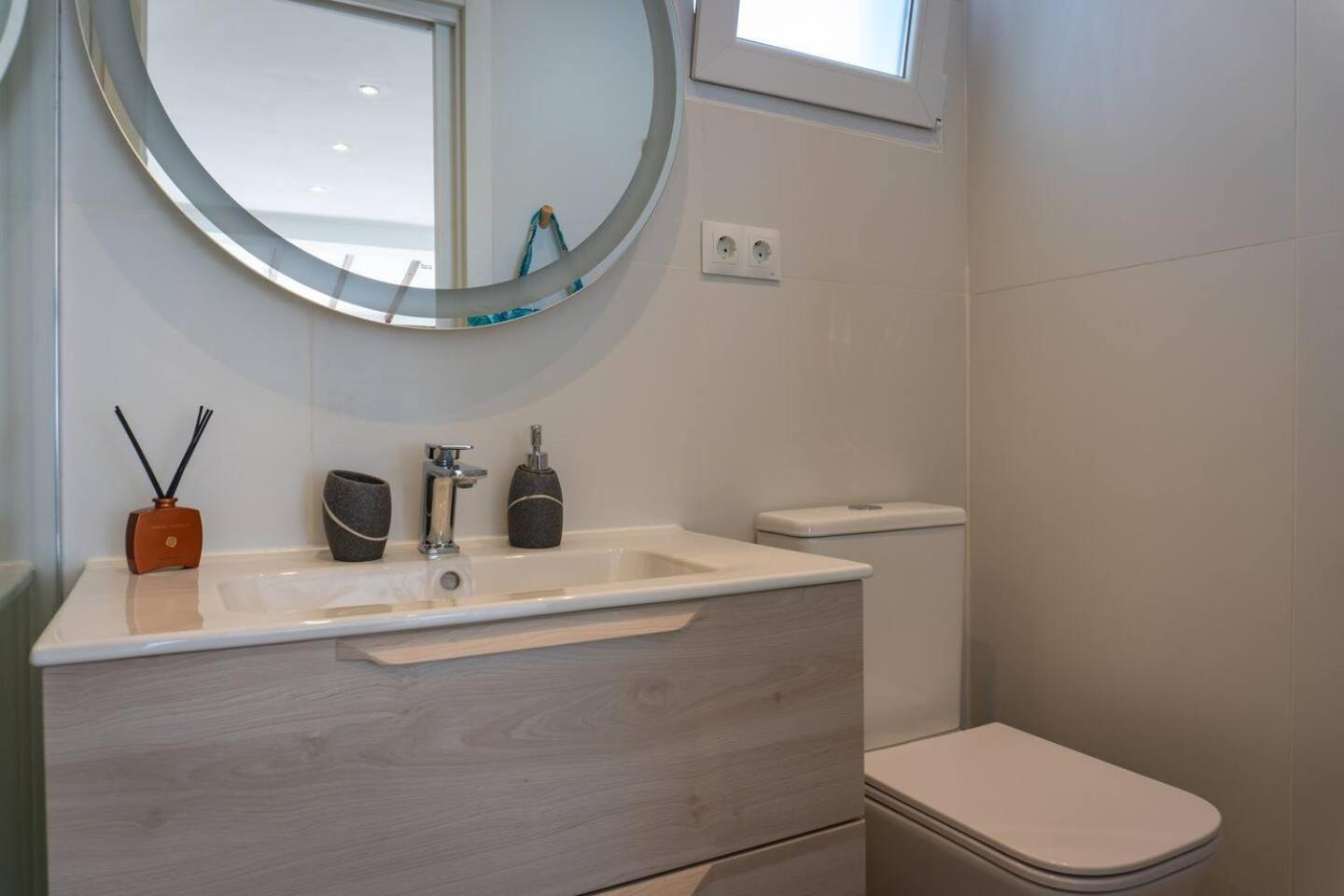 Chic House 2 In By El Trocader Vakantiehuis *