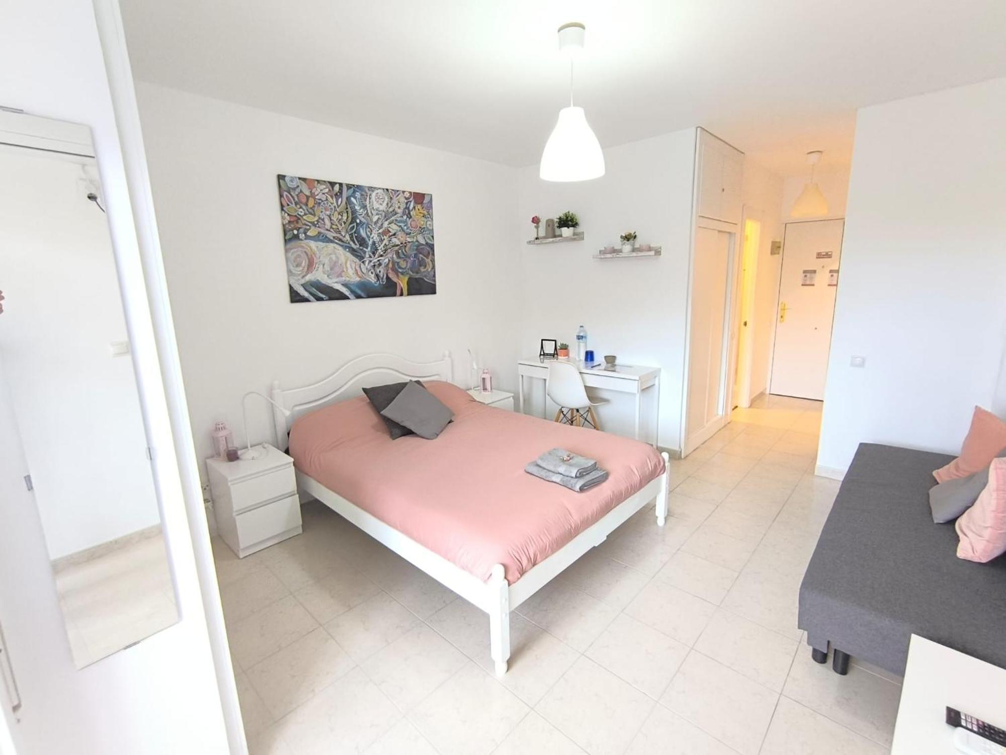 Benalma - Hermoso Estudio Cerca De La Playa Y De Todo! Benalmádena