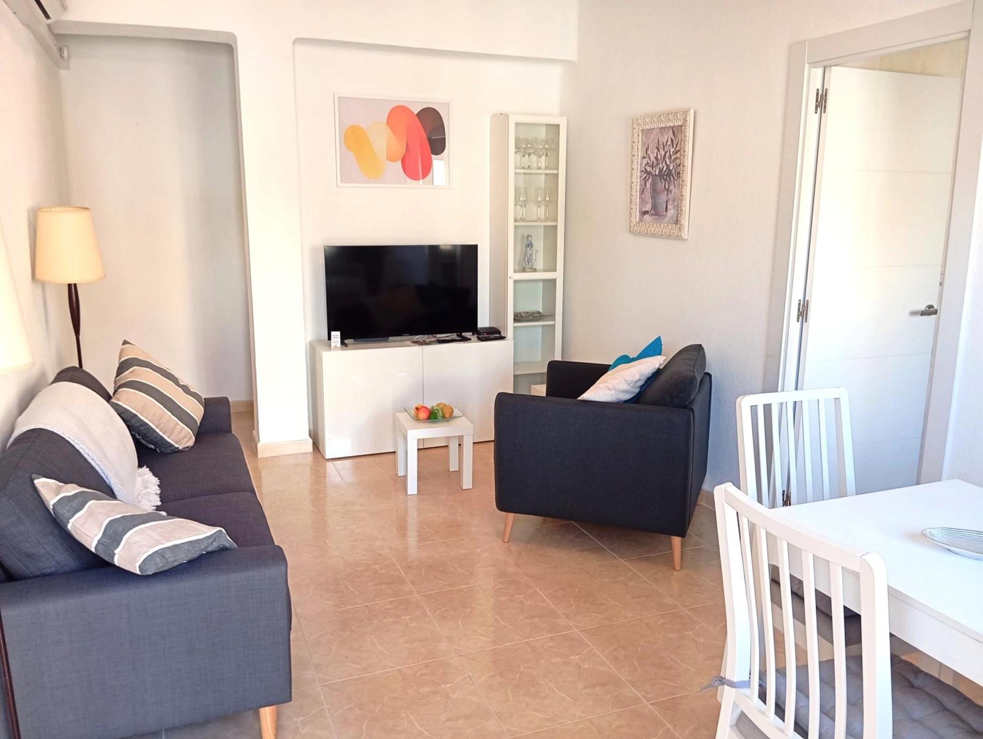 Charming 2 Bed Prealsa Apartment Benalmadena