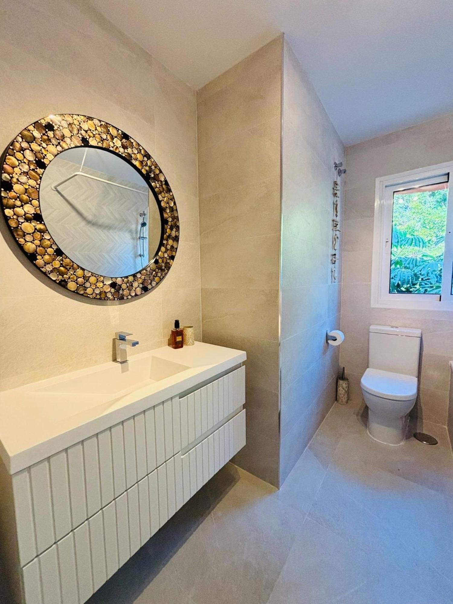 Casa De 3 Plantas, Con Jardin Y Vistas Al Golf Benalmadena