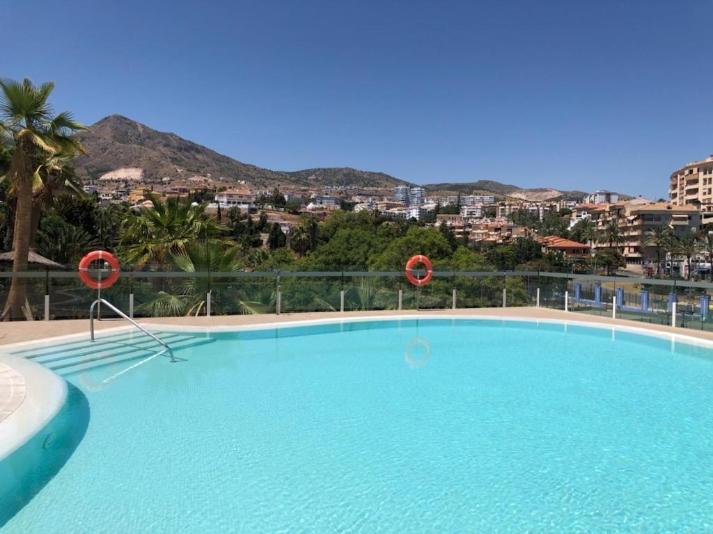 2 Bedroom Luxury In Apartment Benalmadena