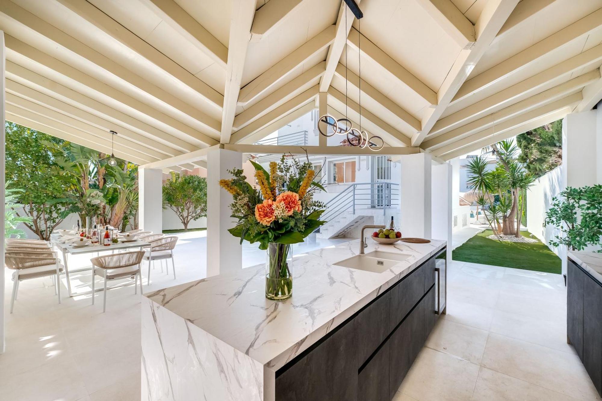 Vacation Marbella: Sunny Camelia With Heated Pool And Cinema *