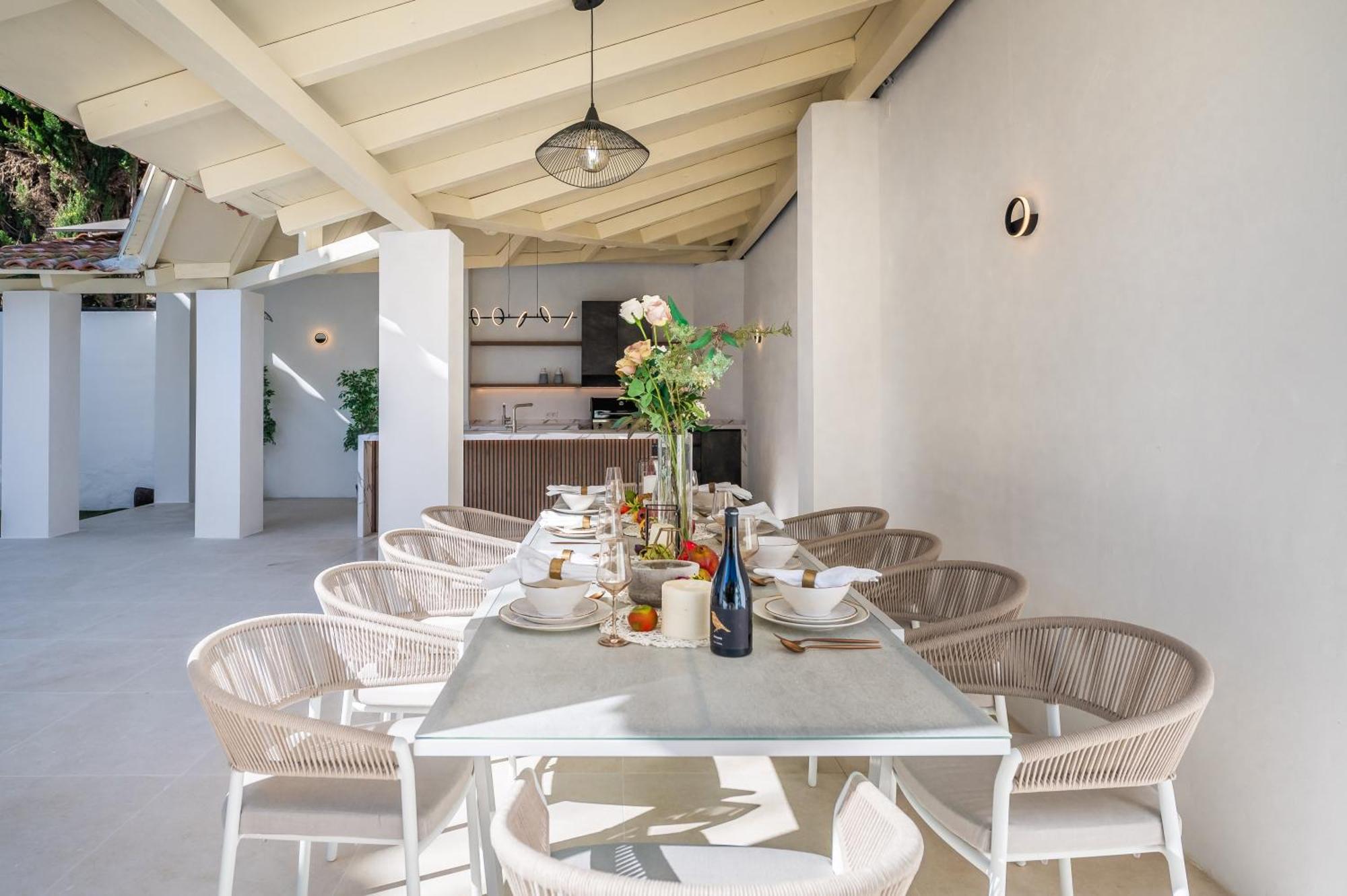 Vacation Marbella: Sunny Camelia With Heated Pool And Cinema Benalmadena
