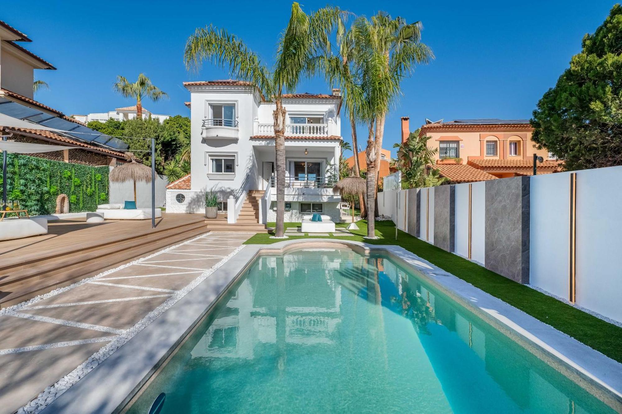 Vacation Marbella: Sunny Camelia With Heated Pool And Cinema