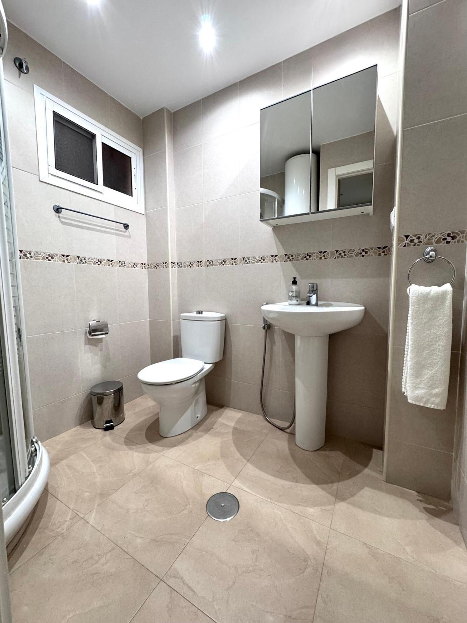 Apartment Cozy In Prime Location -