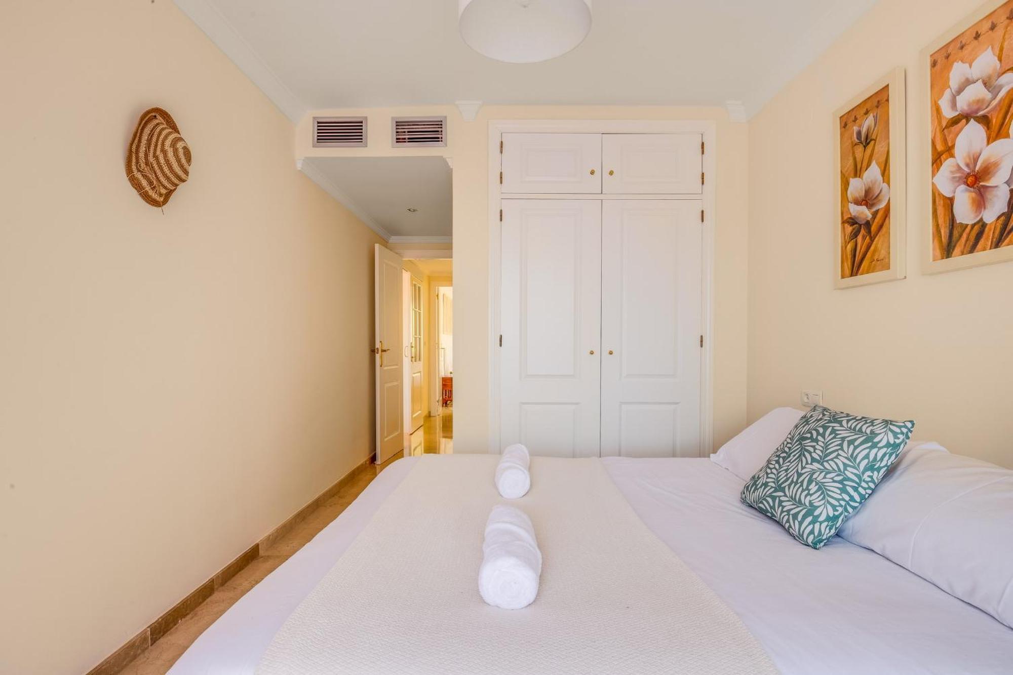 Marina Breeze By Solmaestranza Apartment
