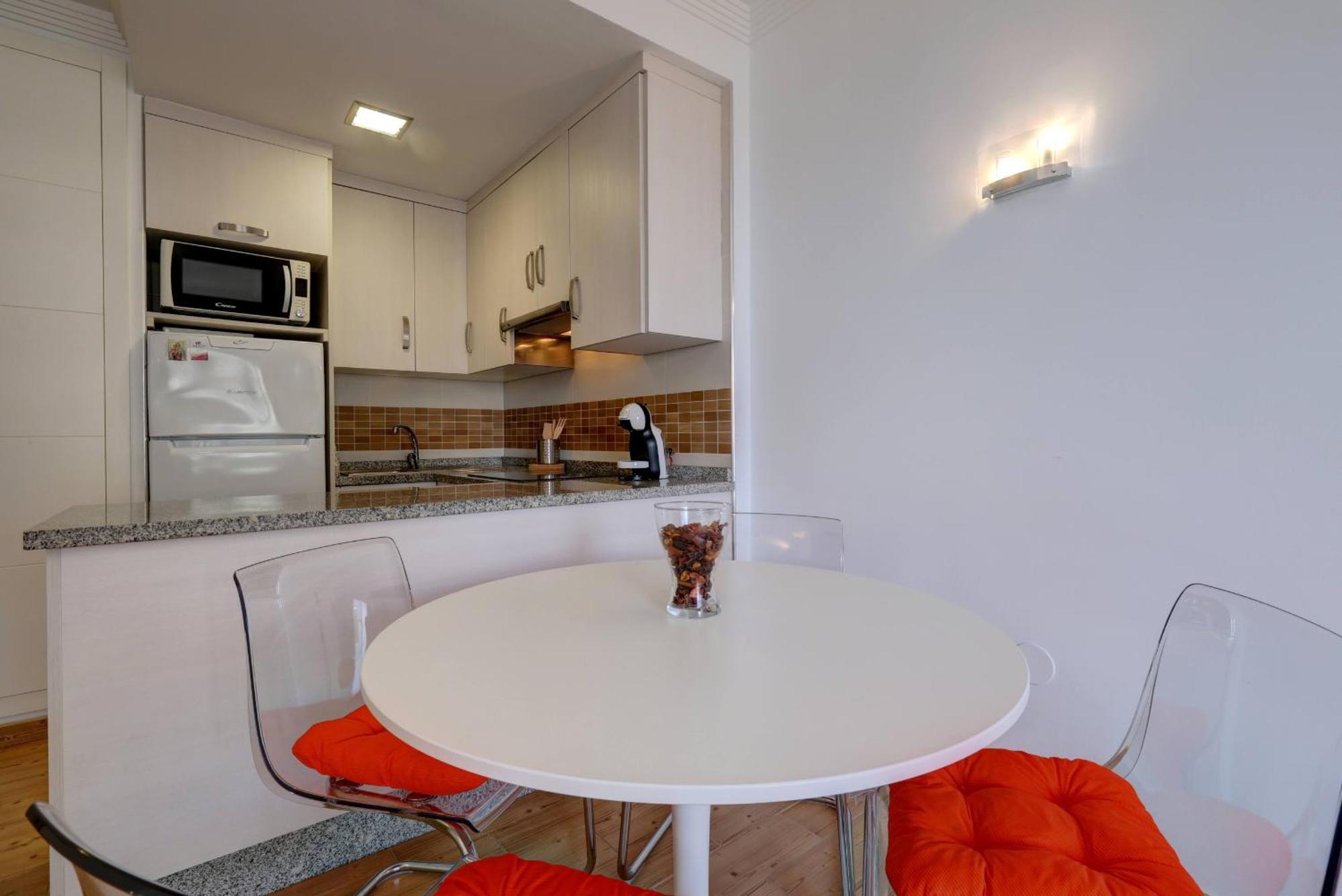 Wonderful New 1 In Benalbeach Apartment *