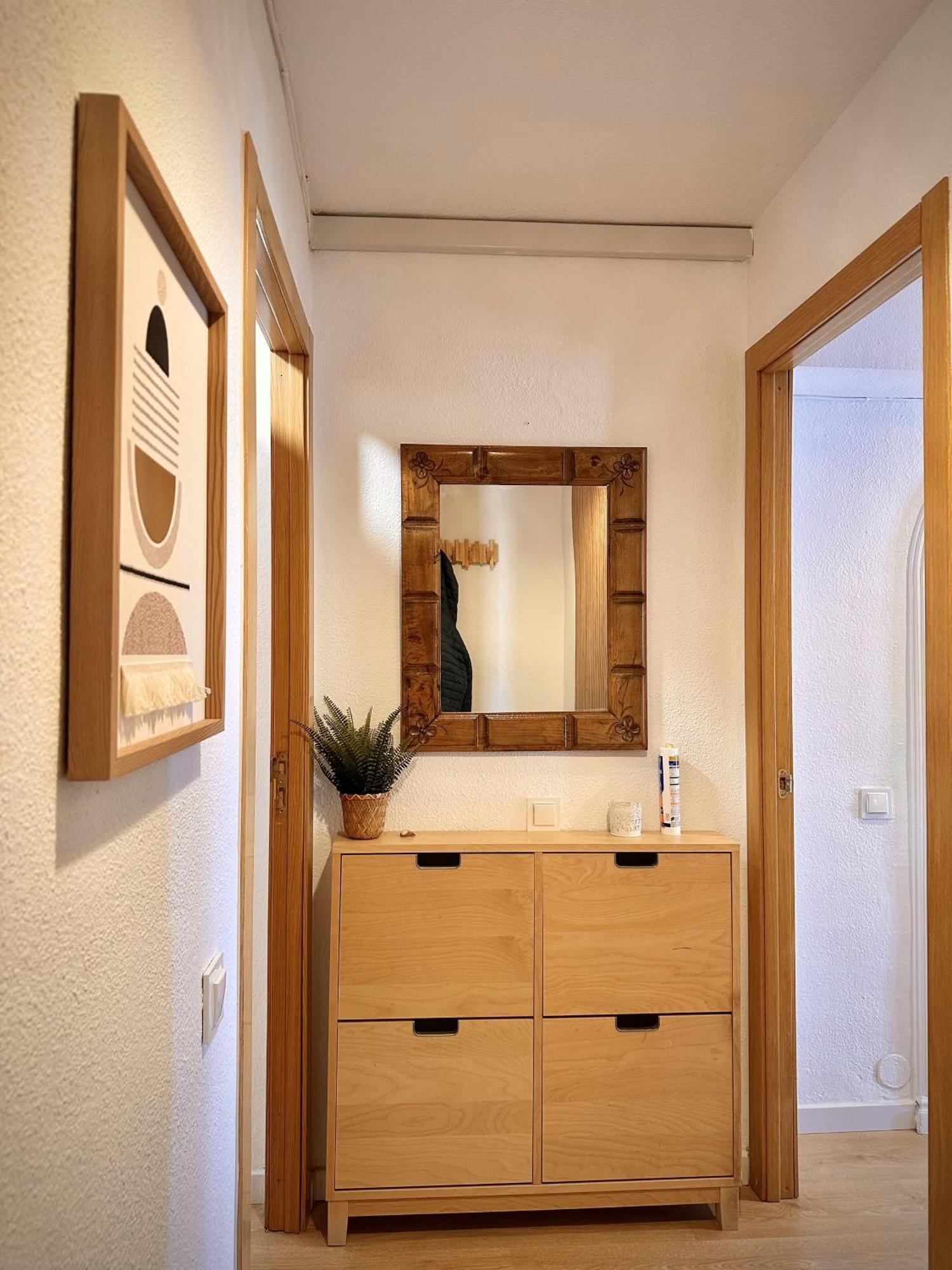 2 Bedrooms And 2 Bathrooms With Sea View At Piscis Arroyo Benalmadena