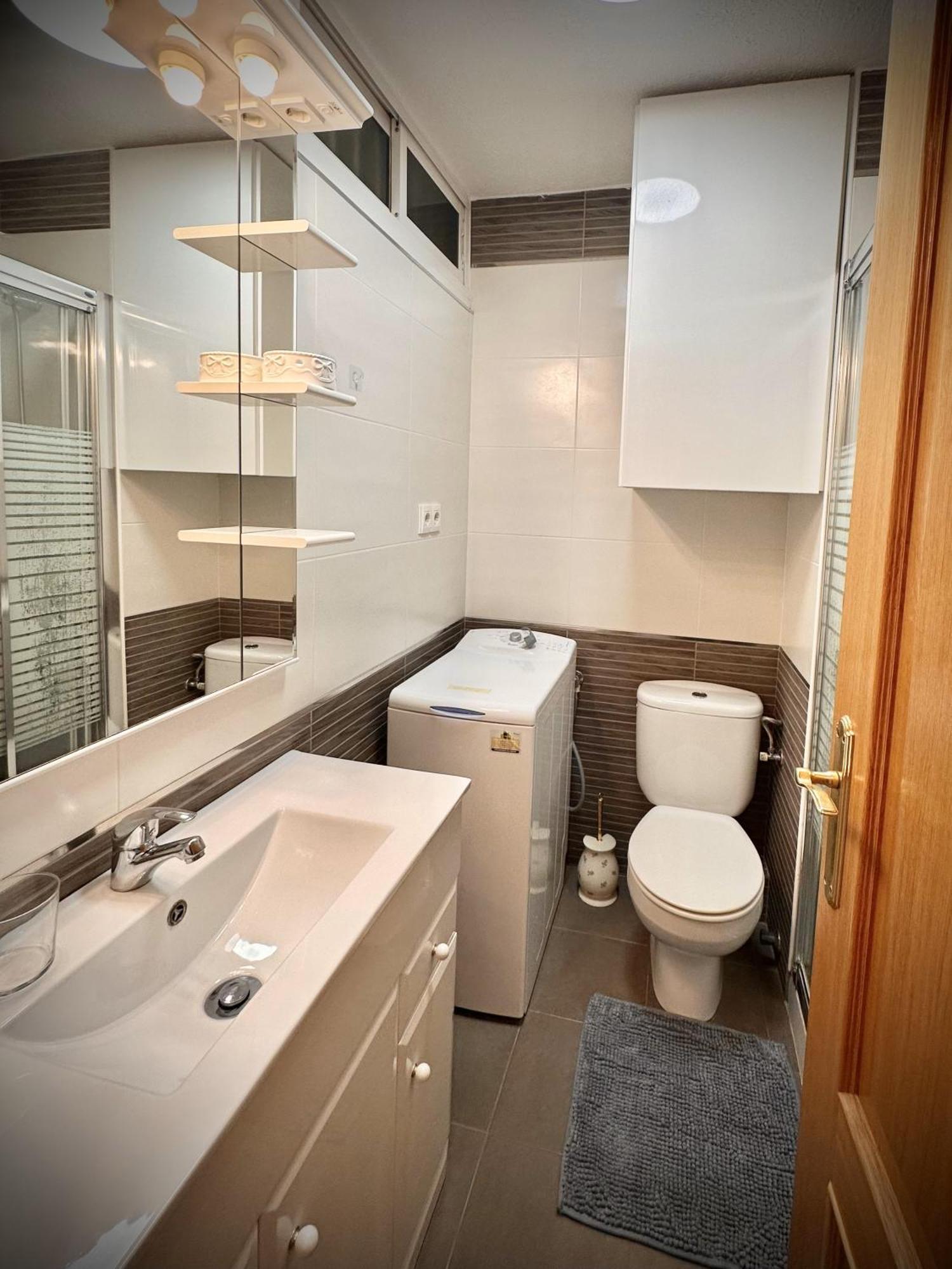 Appartement 2 Bedrooms And 2 Bathrooms With Sea View At Piscis Arroyo Benalmádena