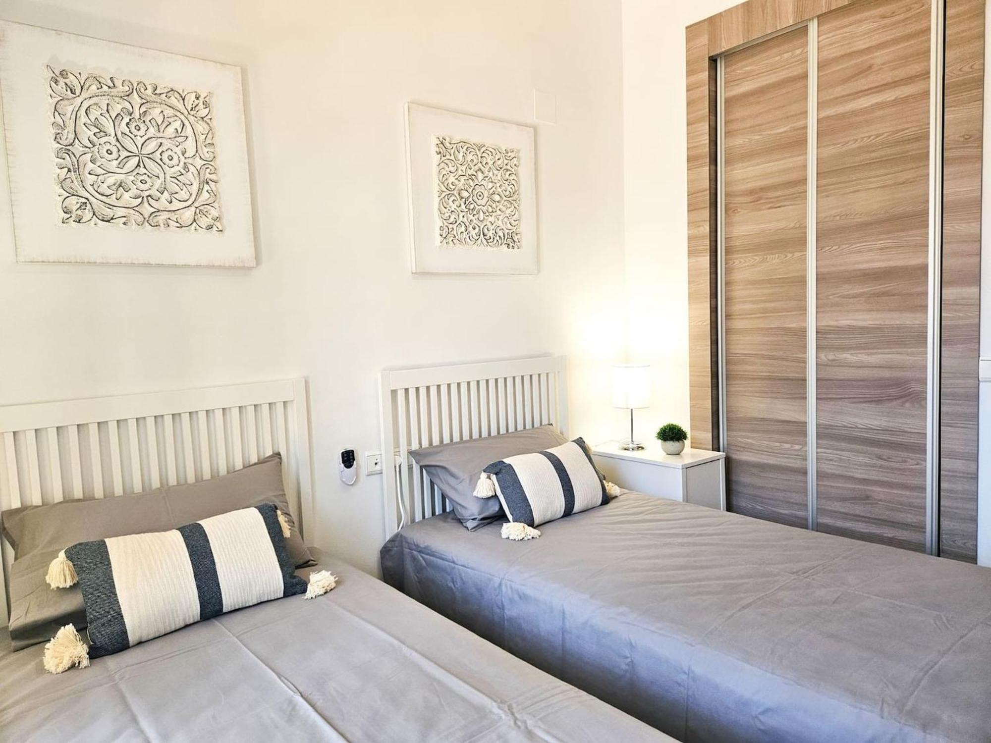 Apartment Garden In Arenal De Golf- *