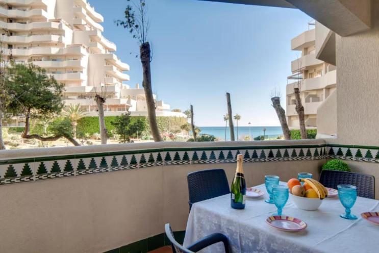 Benalbeach Ocean Front 1bdr New!