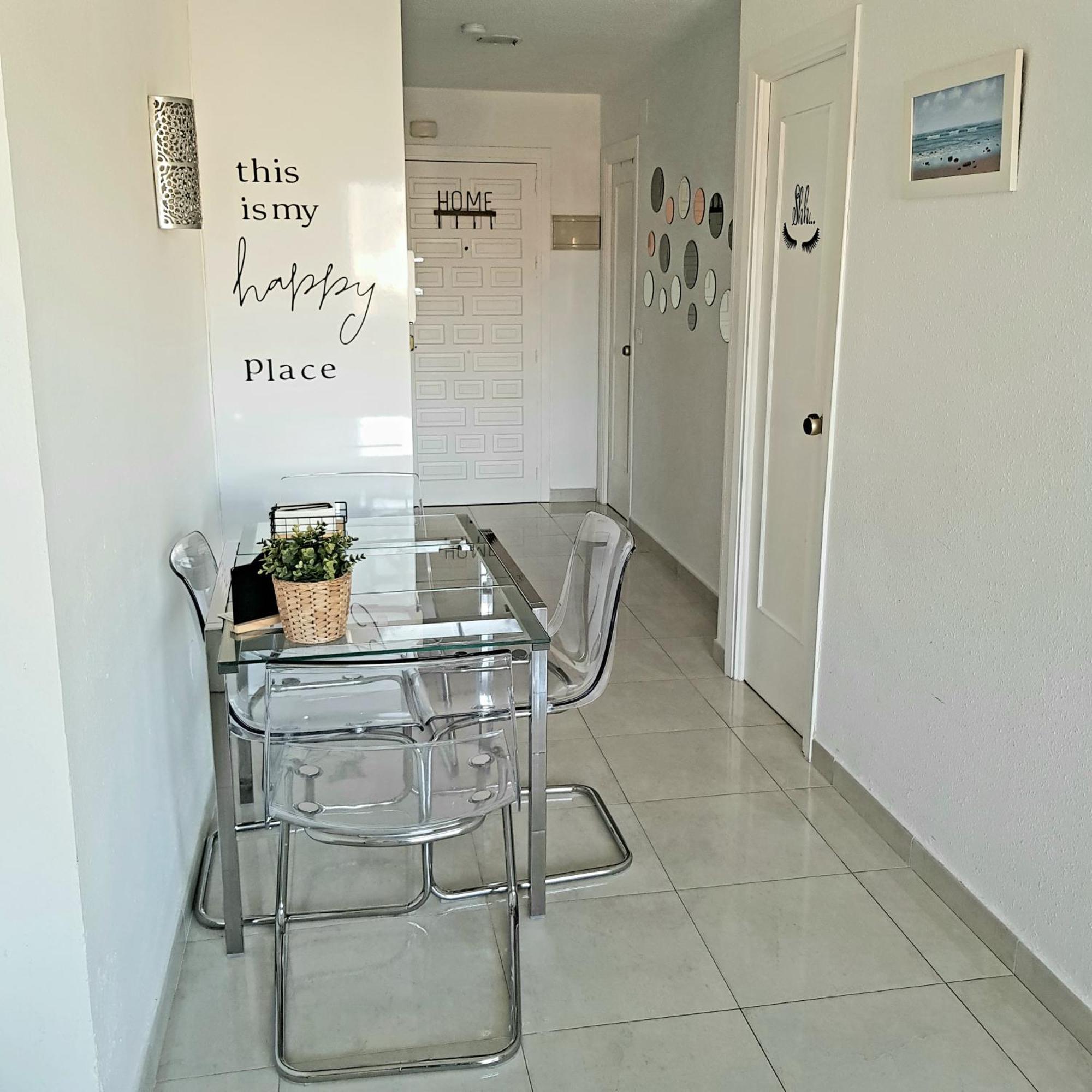 Apartment Totally Upgraded At Benal Benalmadena