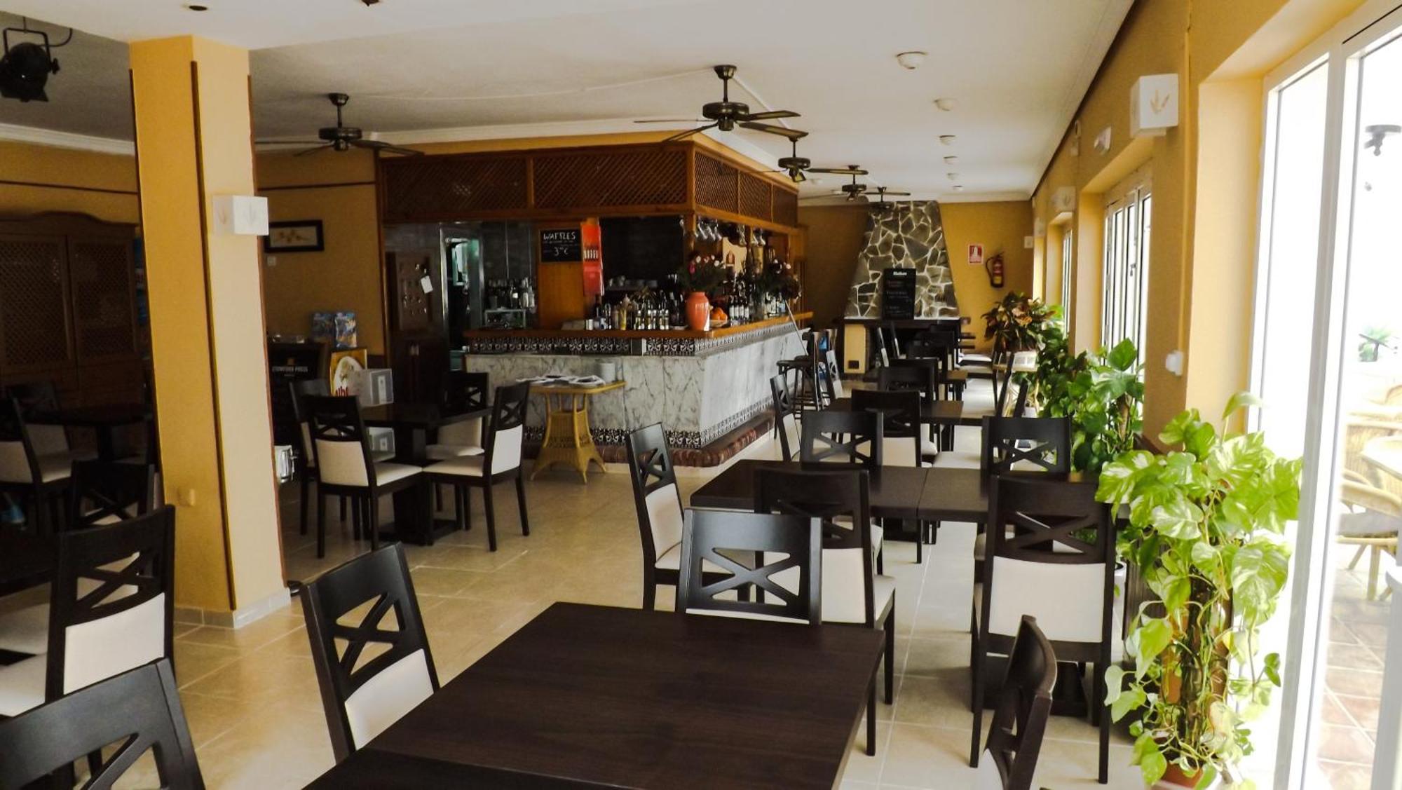 Pueblo Evita Premium Aparthotel