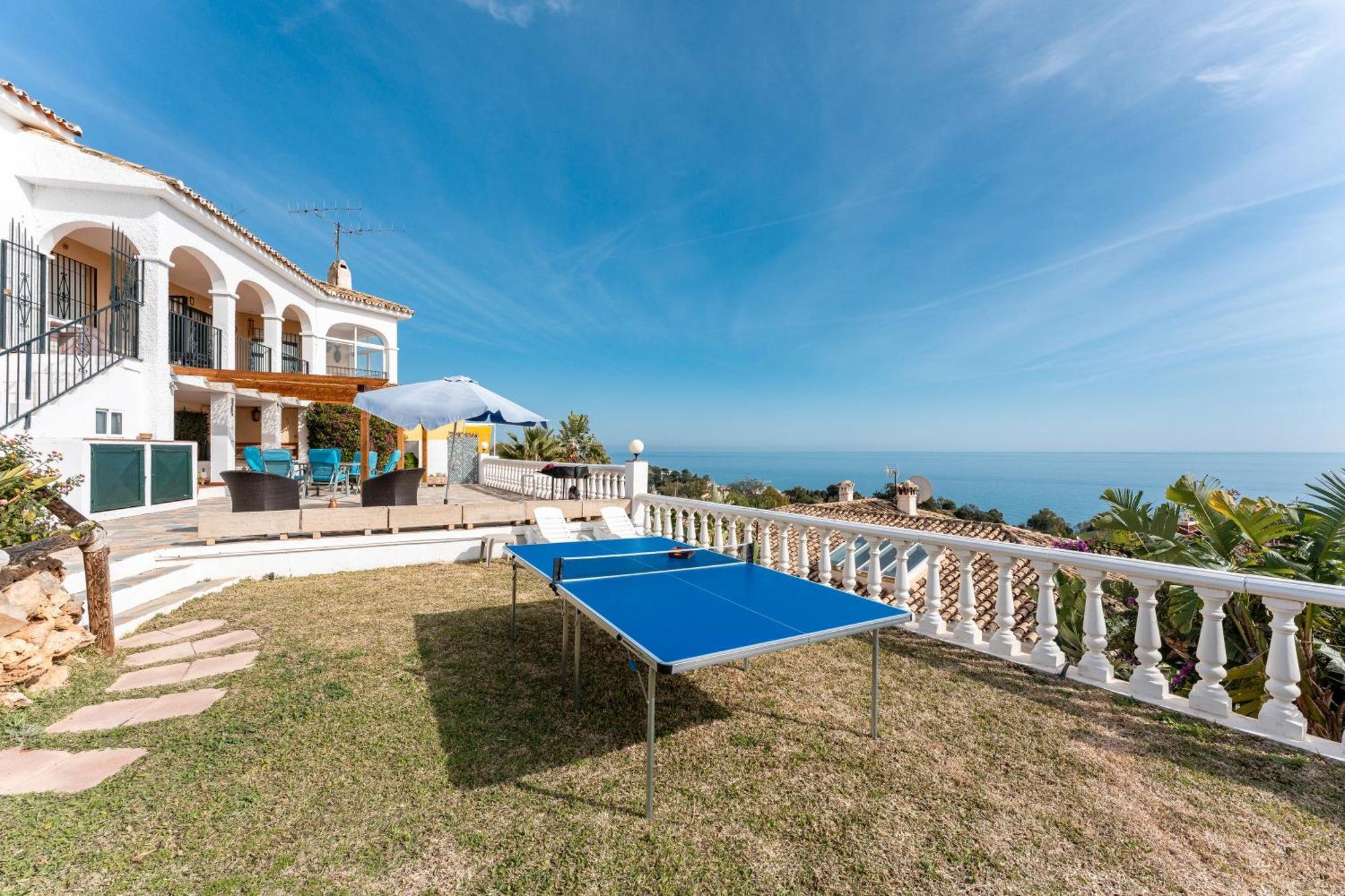 Villa Magica Andalucian Charm *