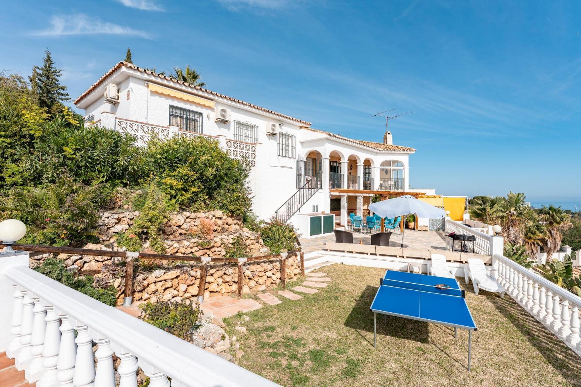 Magica Andalucian Charm Villa *
