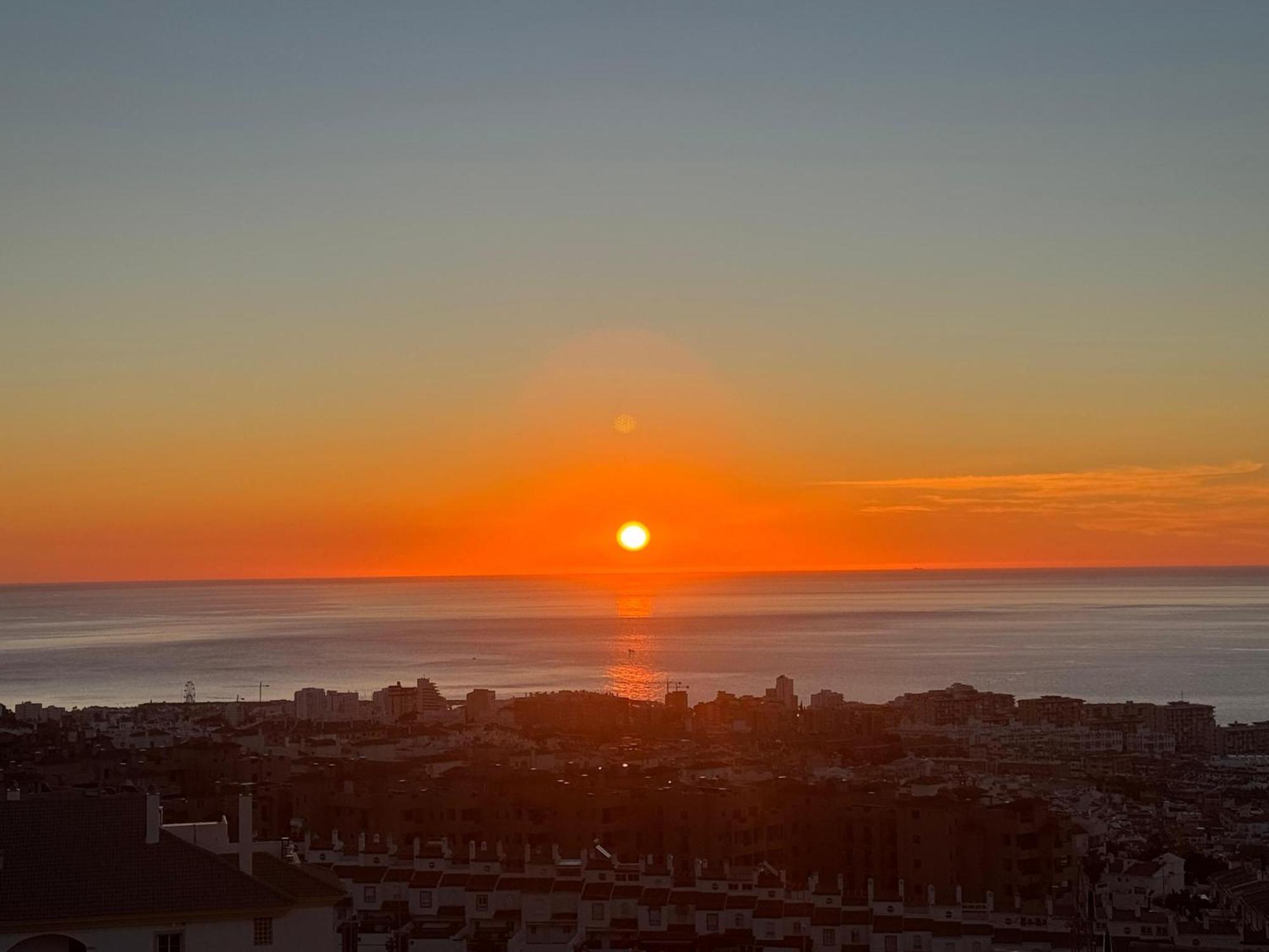 Peaceful With Amazing Sea Views And Free Parking Appartement *