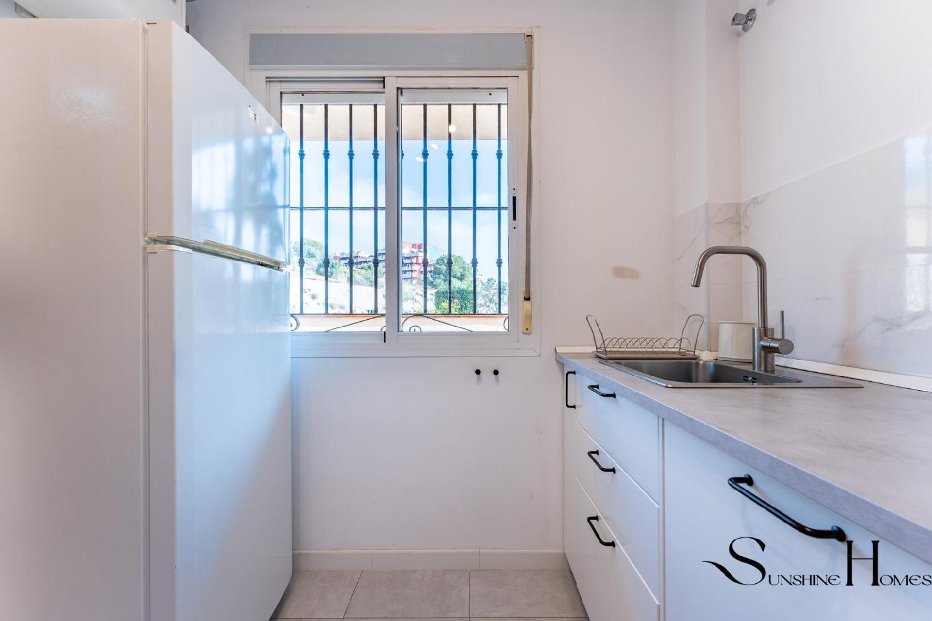 Beachside Retreat With Private Terrace Apartment Benalmádena