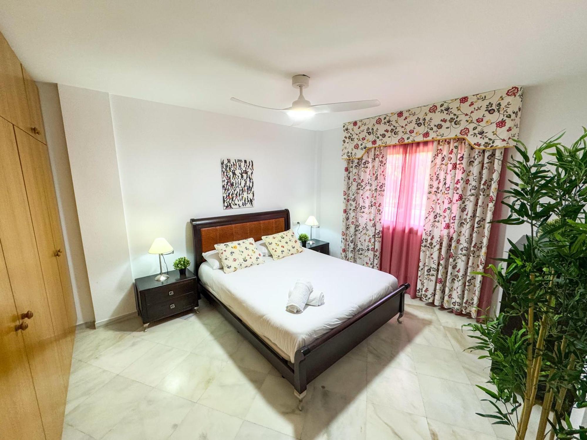 Torrequebrada Views - Turistea Apartment