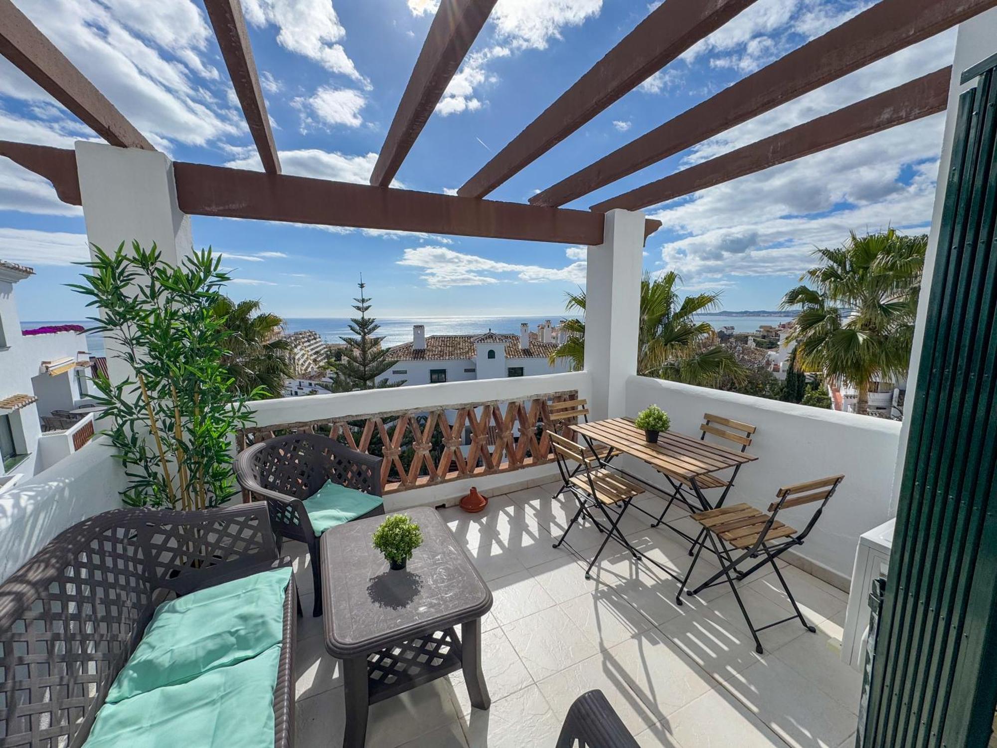 Torrequebrada Views - Turistea Apartment *