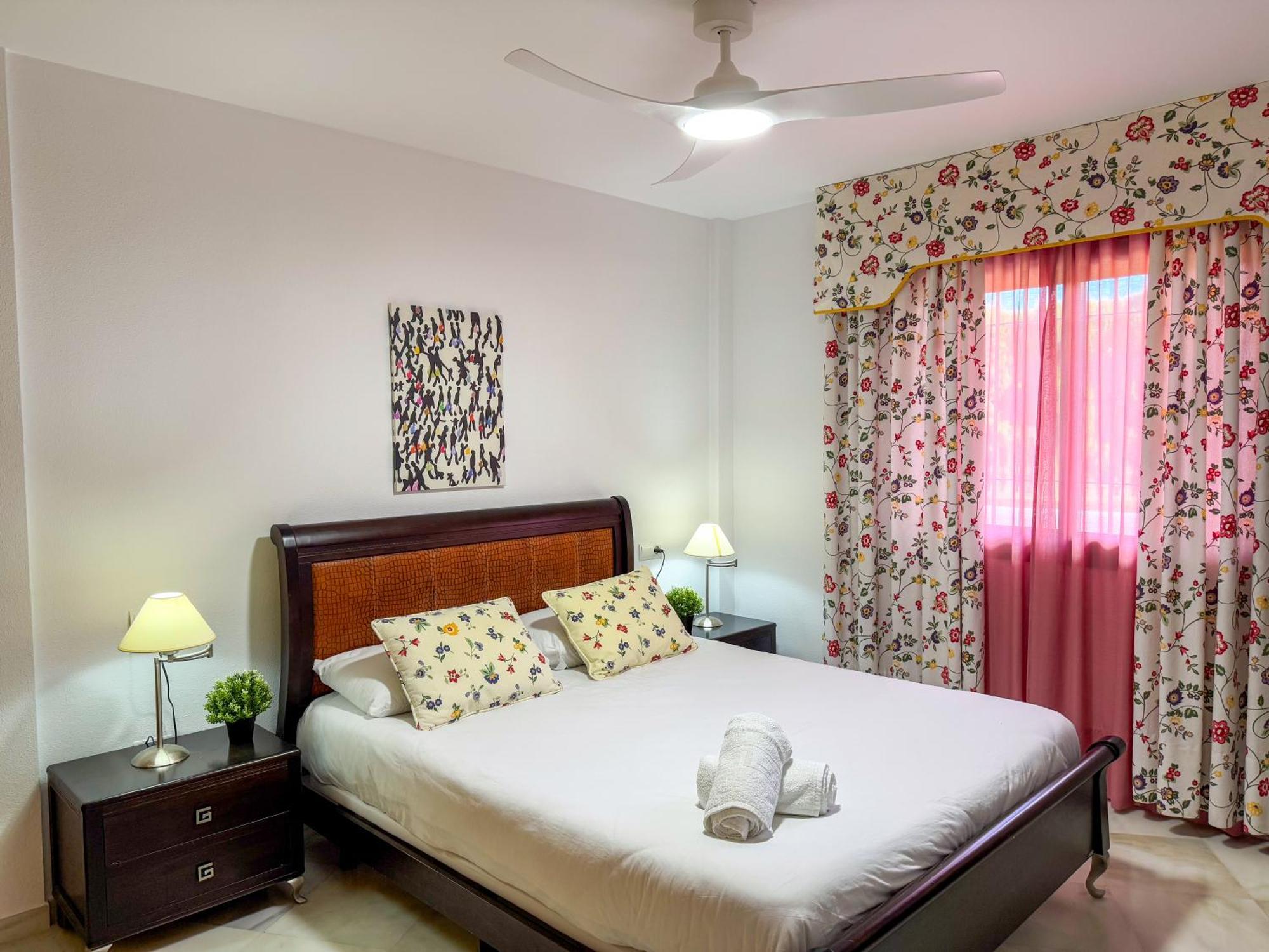 Apartment Torrequebrada Views - Turistea
