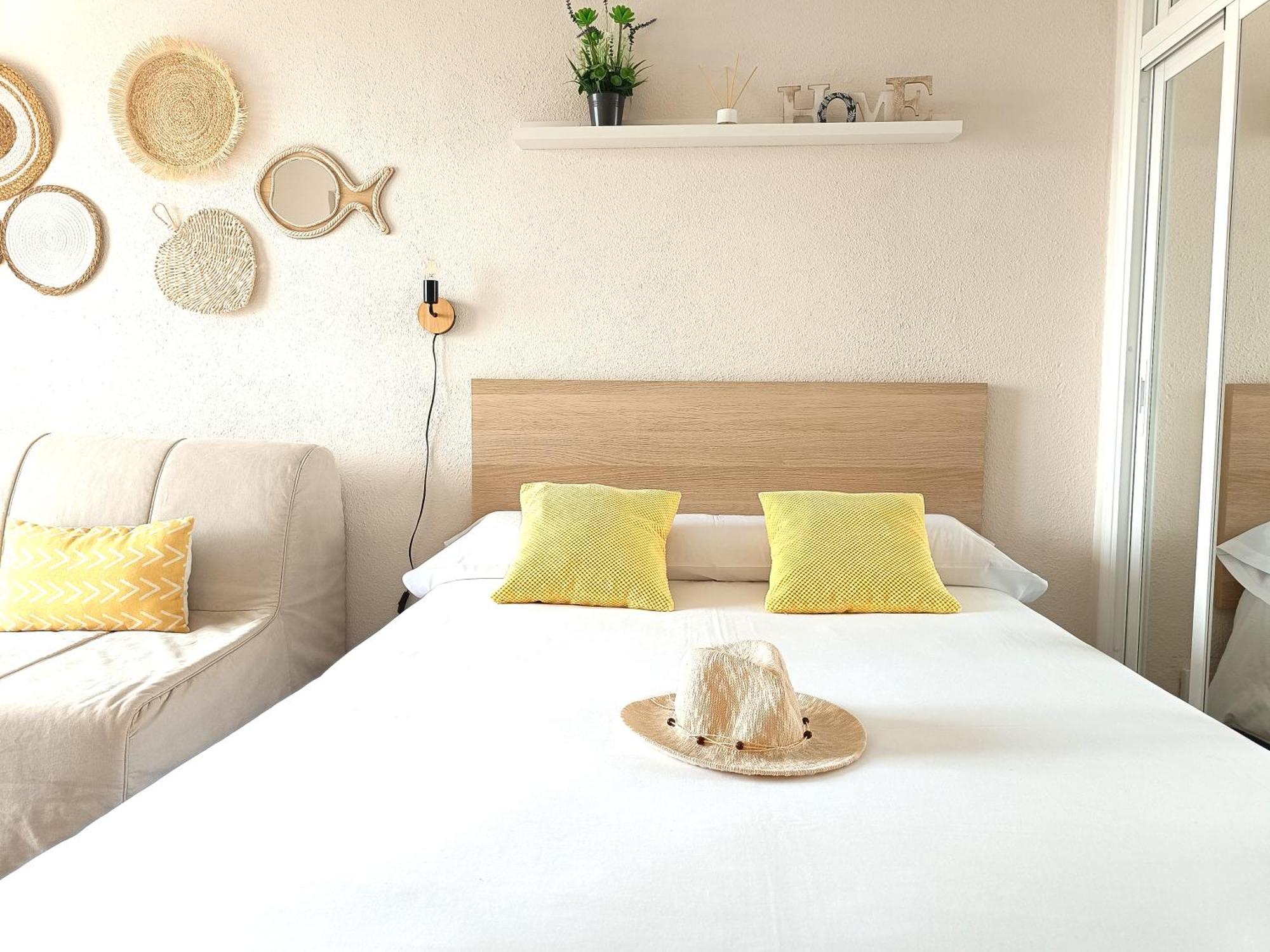 Piscis Apartment *