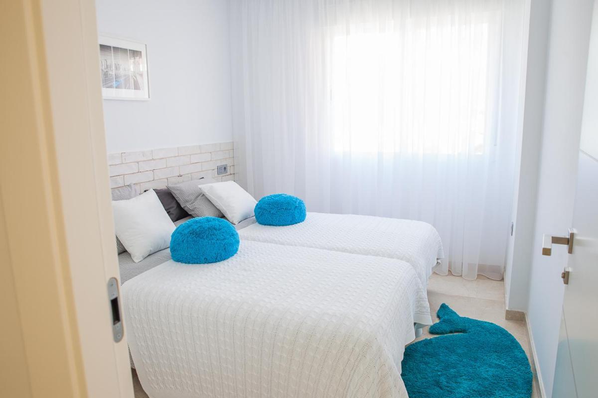 Luxury 100 Sq.m. Sea View *