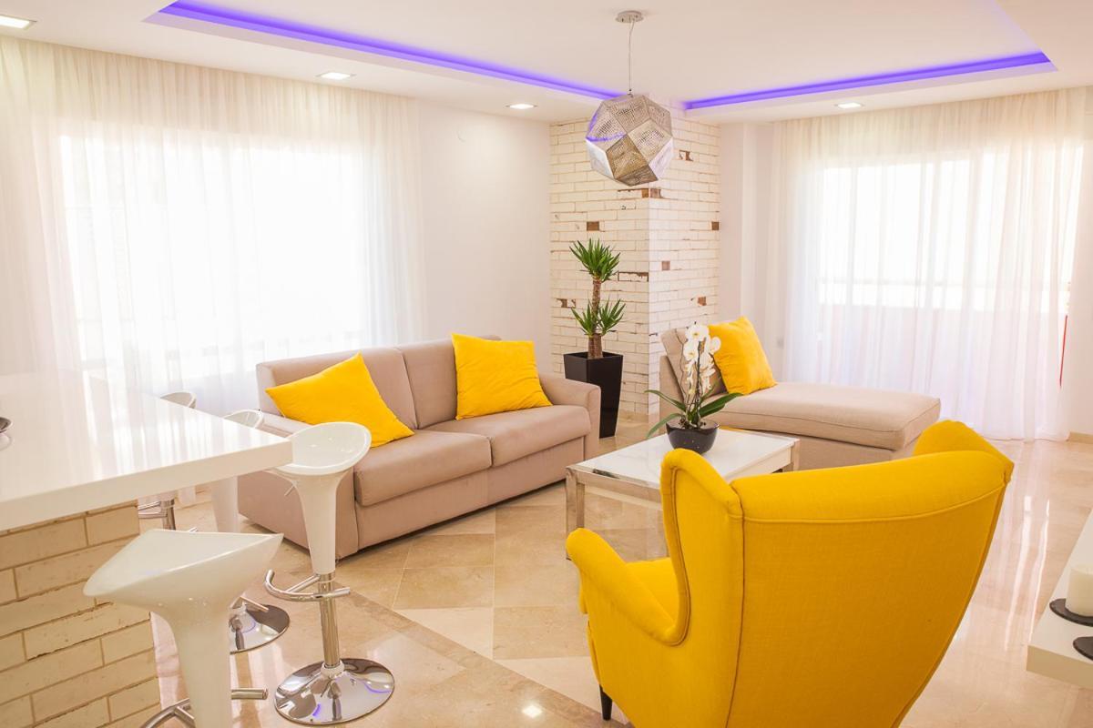 Luxury 100 Sq.m. Sea View * Benalmadena