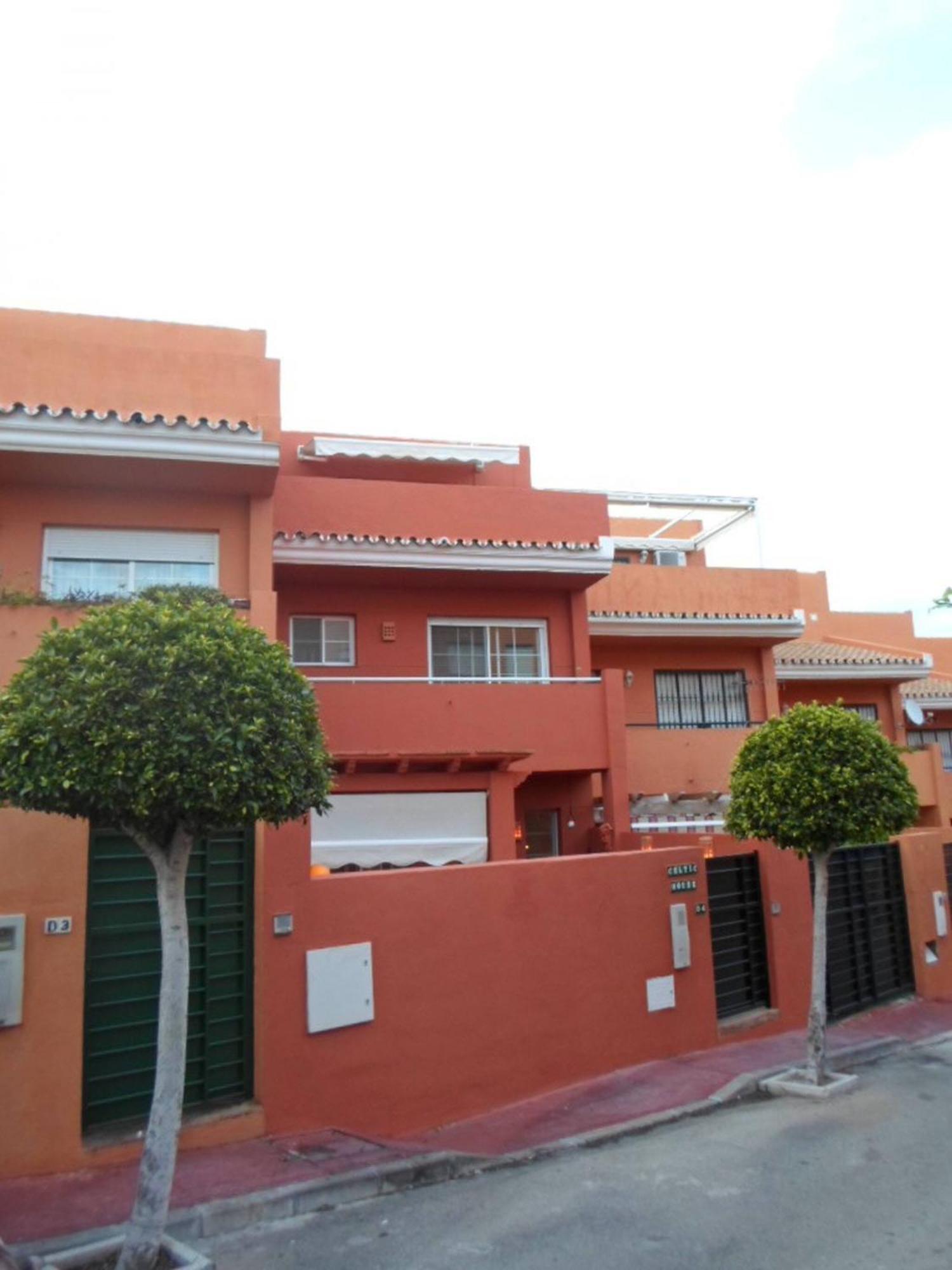 Celtic House Costa 023 Benalmadena