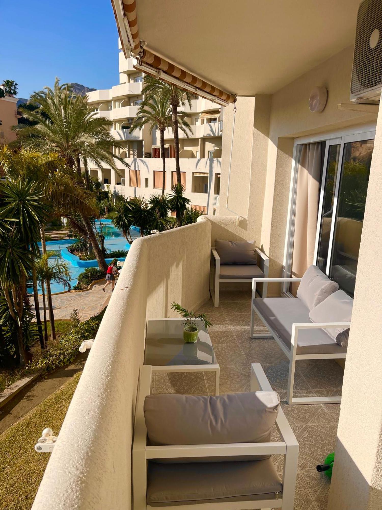 Benalbeach 2bdr Beach100m 5 Pools Gardens Apartment