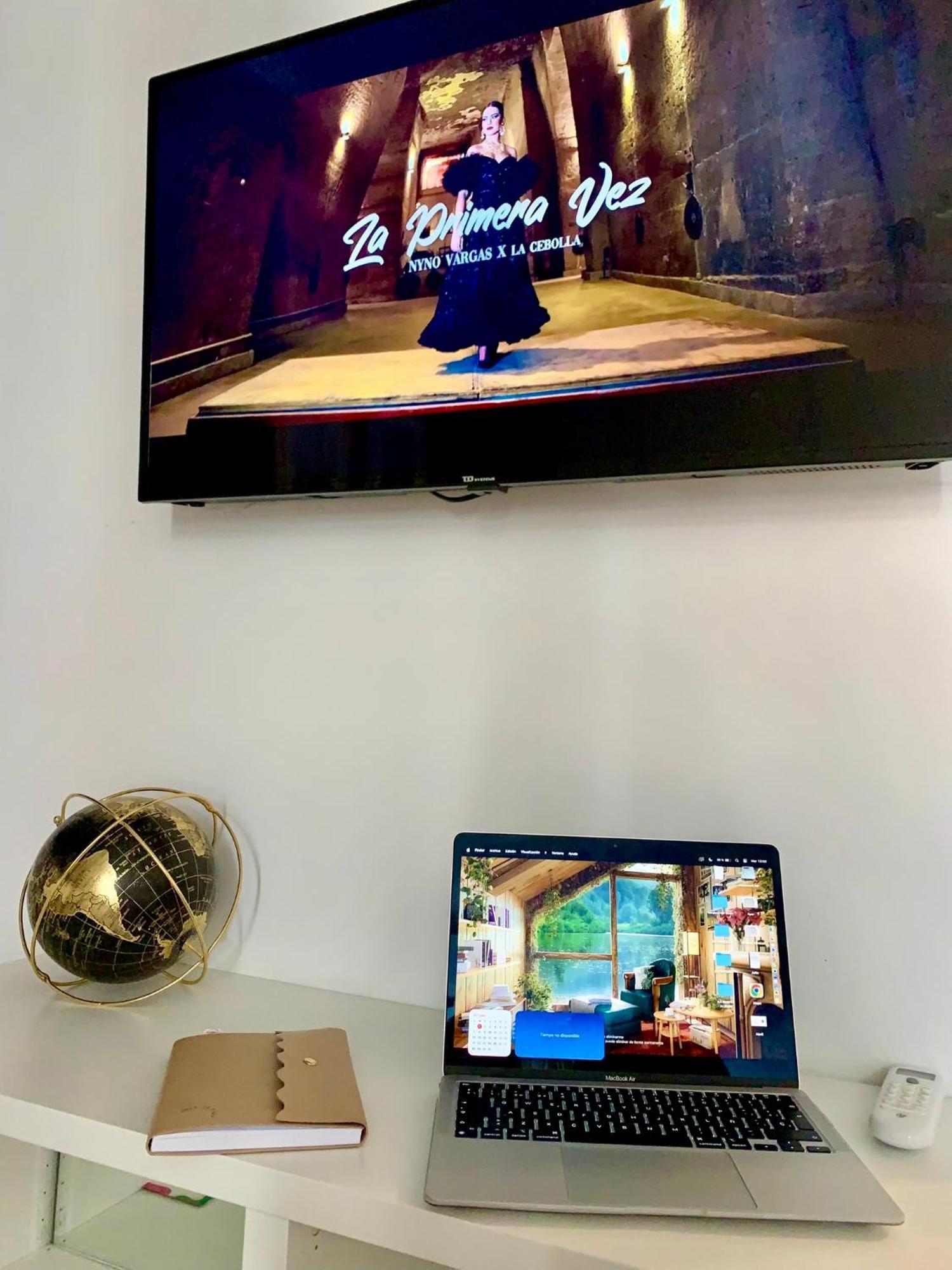 Ar - And Cozy In Appartement