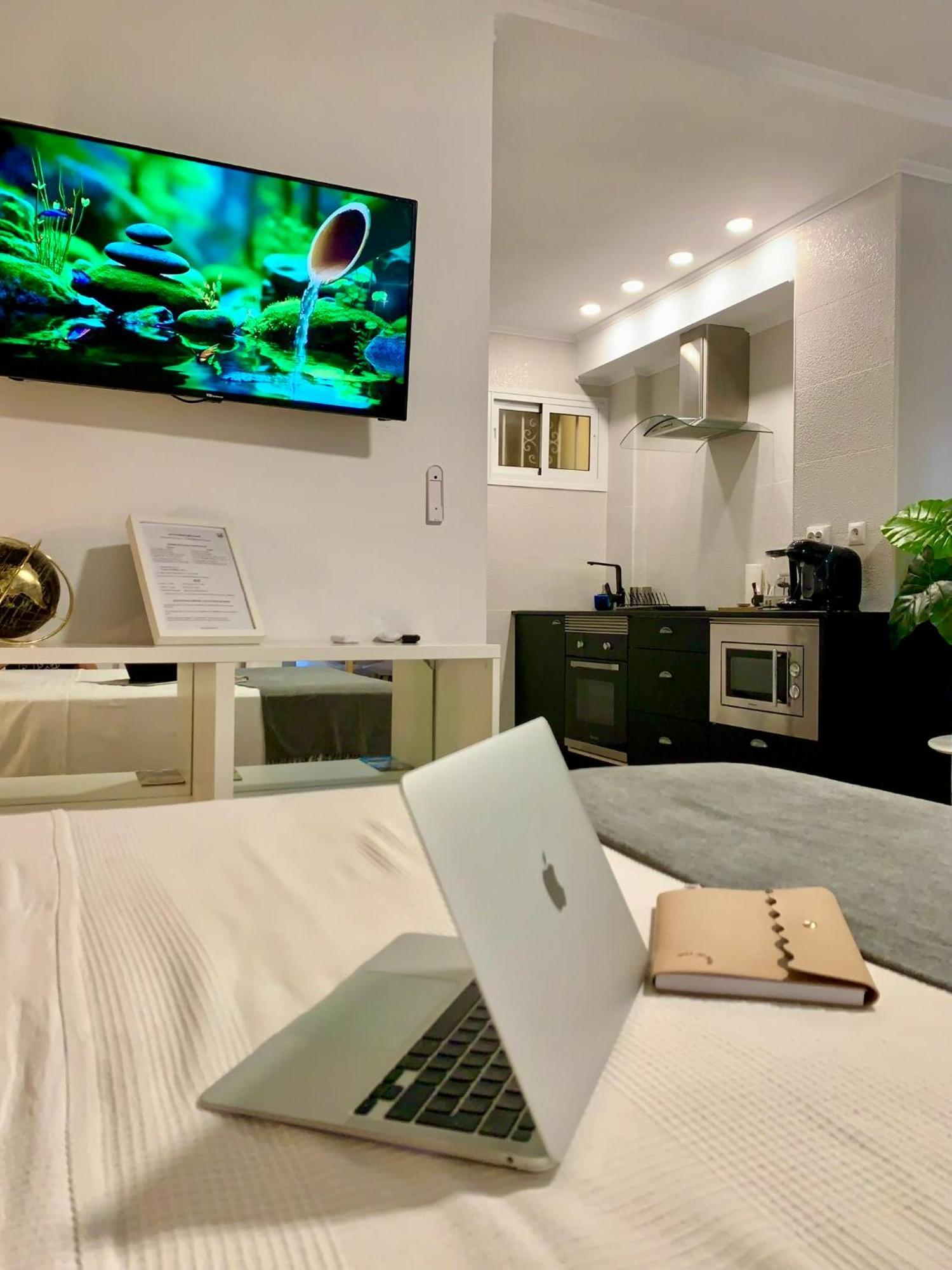 Ar - And Cozy In Appartement