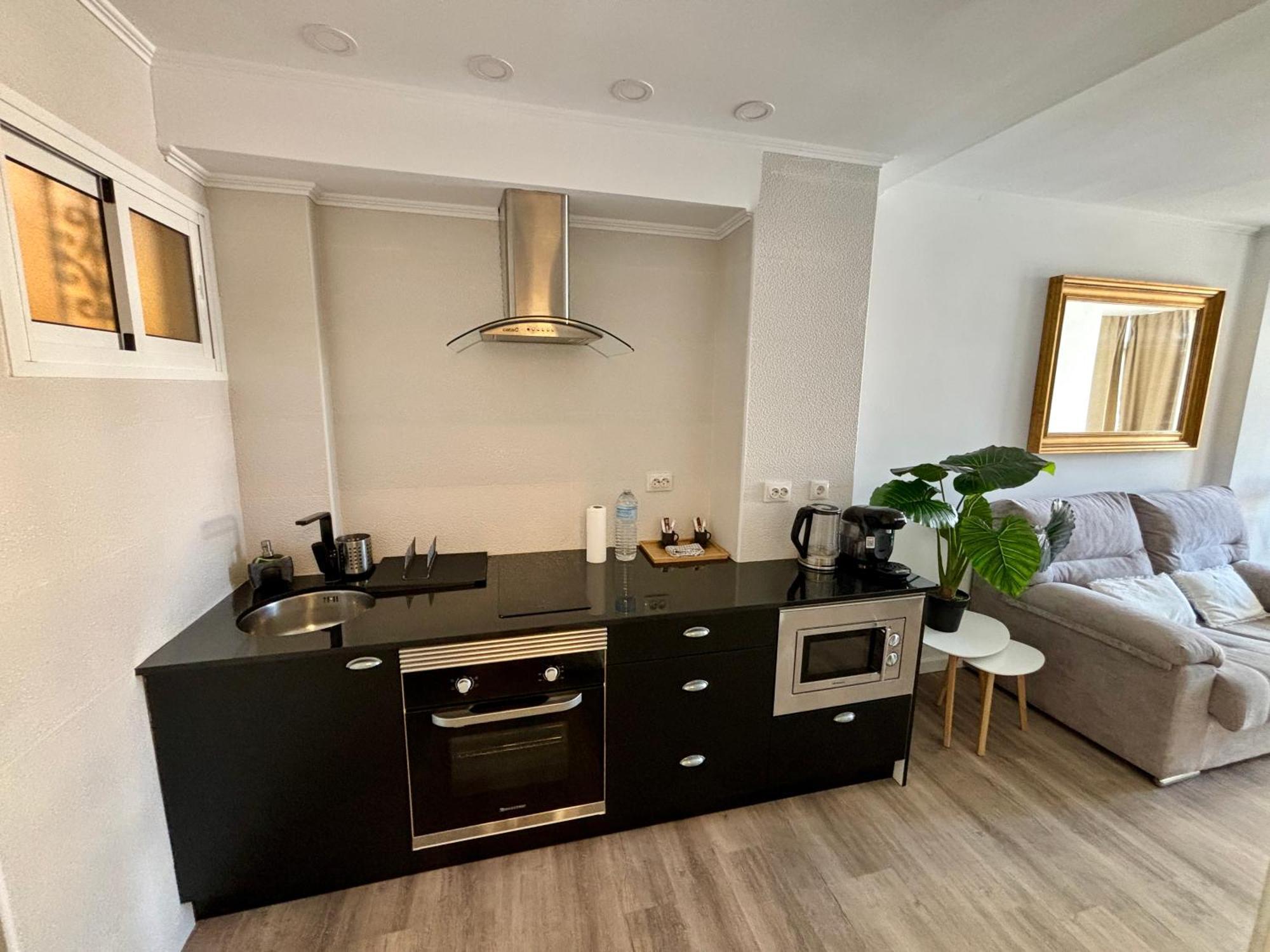Ar - And Cozy In Appartement