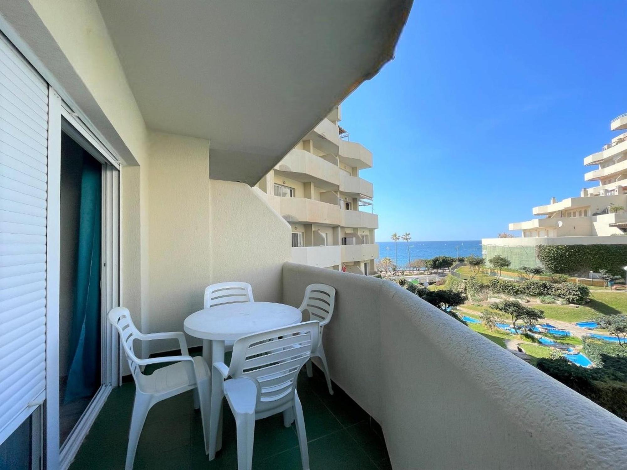 With And Garden Views *